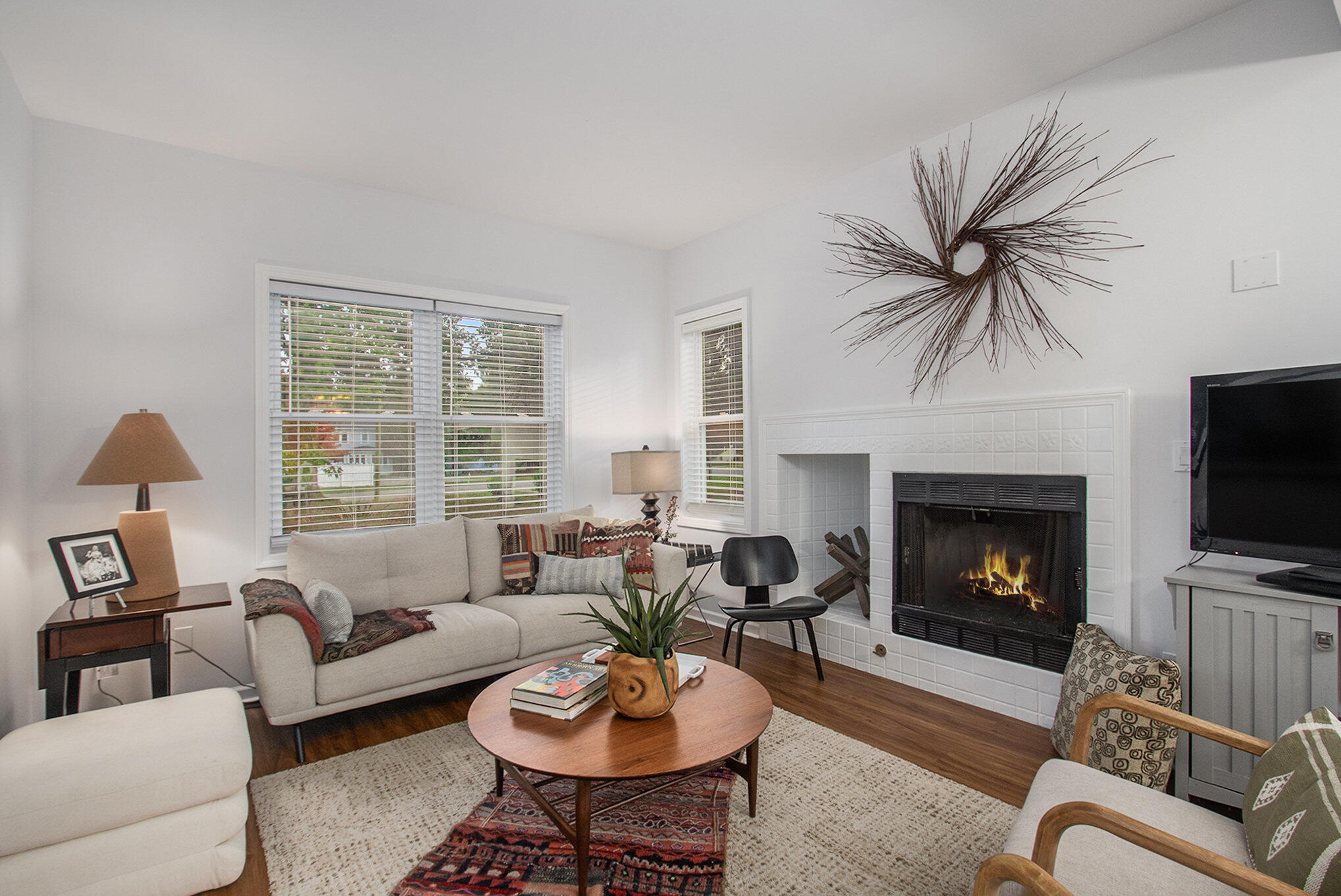 7374 North Shore Drive, 16