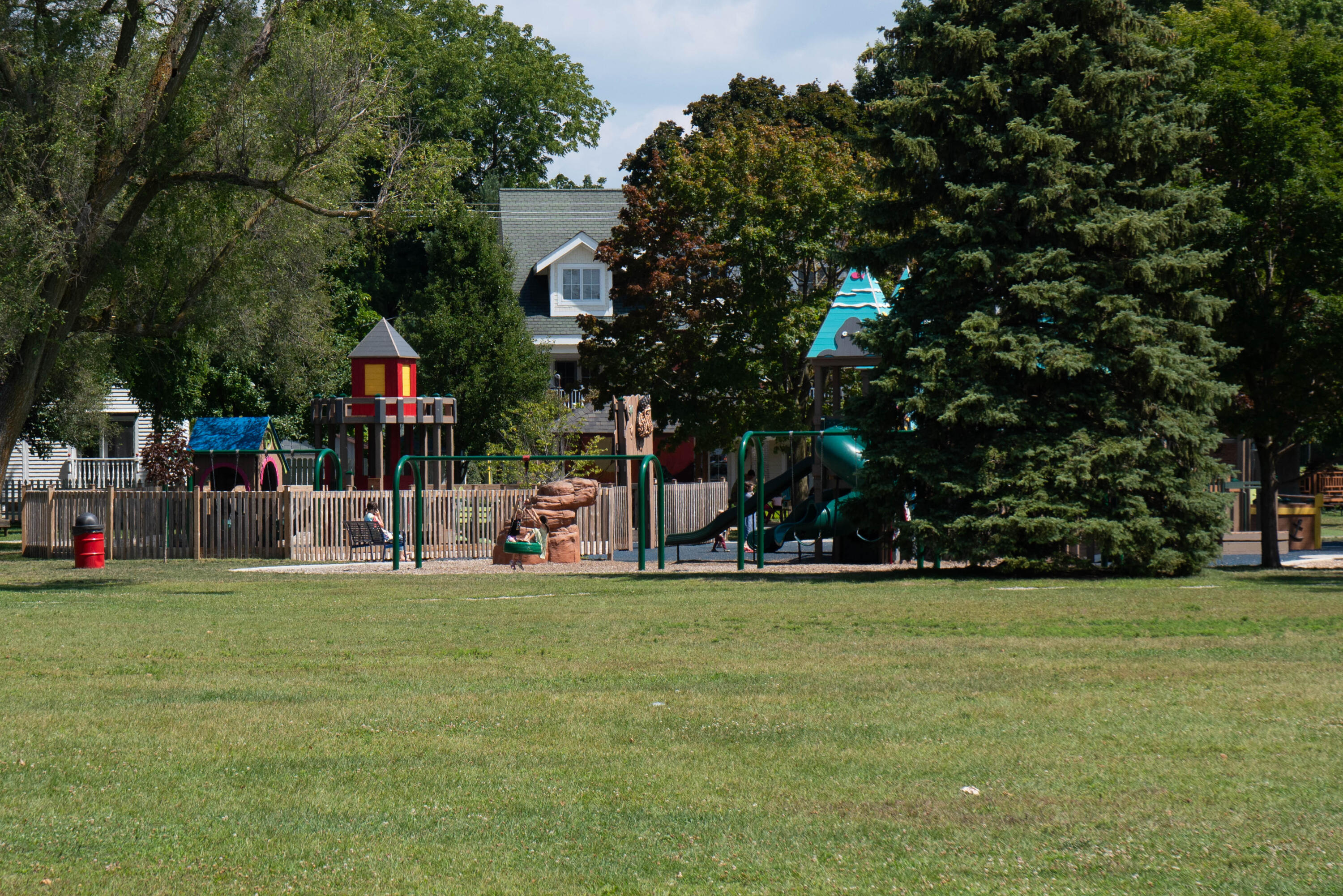 755 Indiana Avenue, South Haven