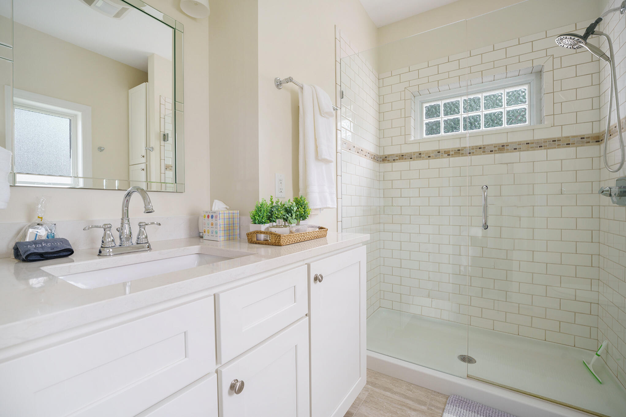 755 Indiana Avenue, South Haven