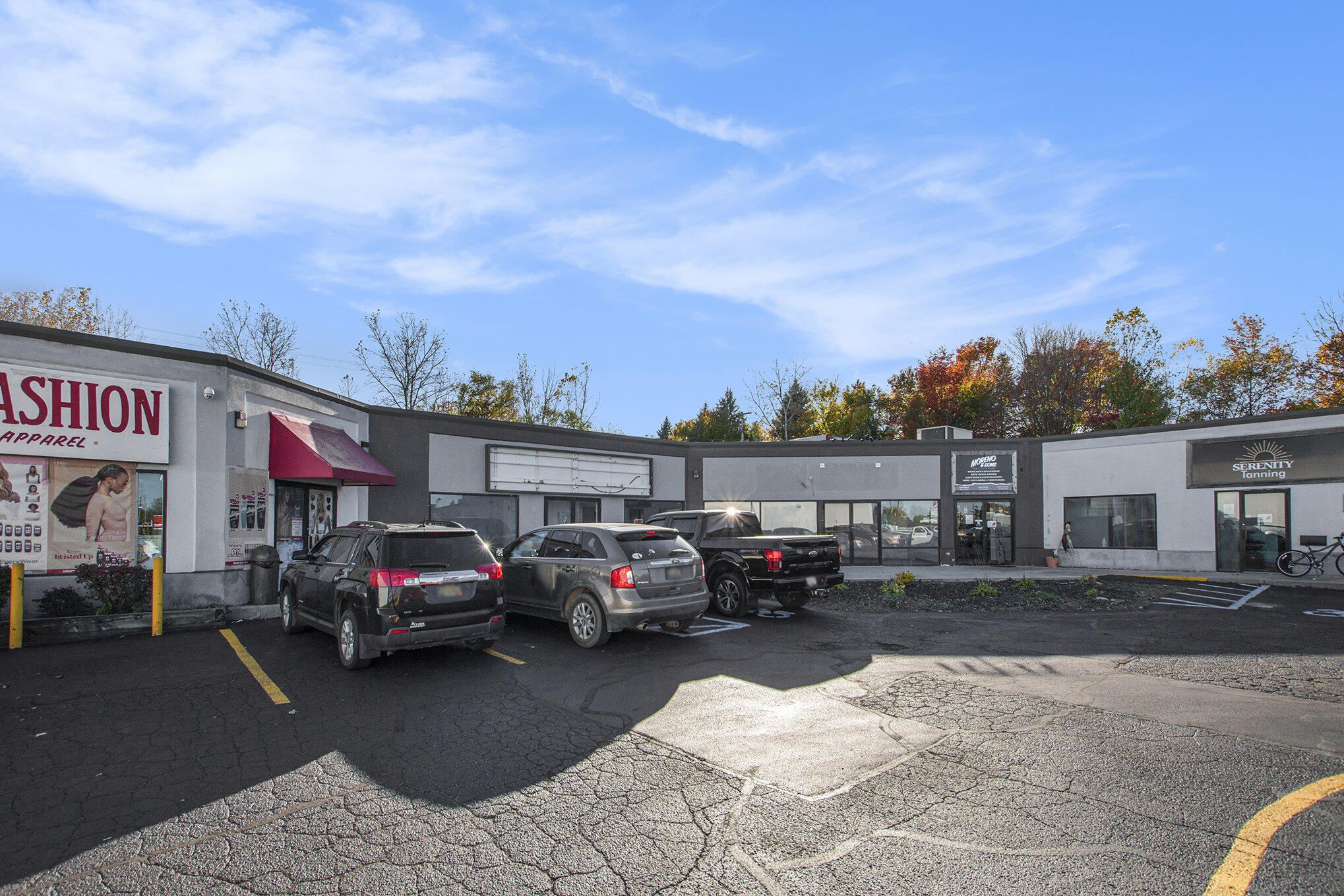 1210 Phoenix Street, 3