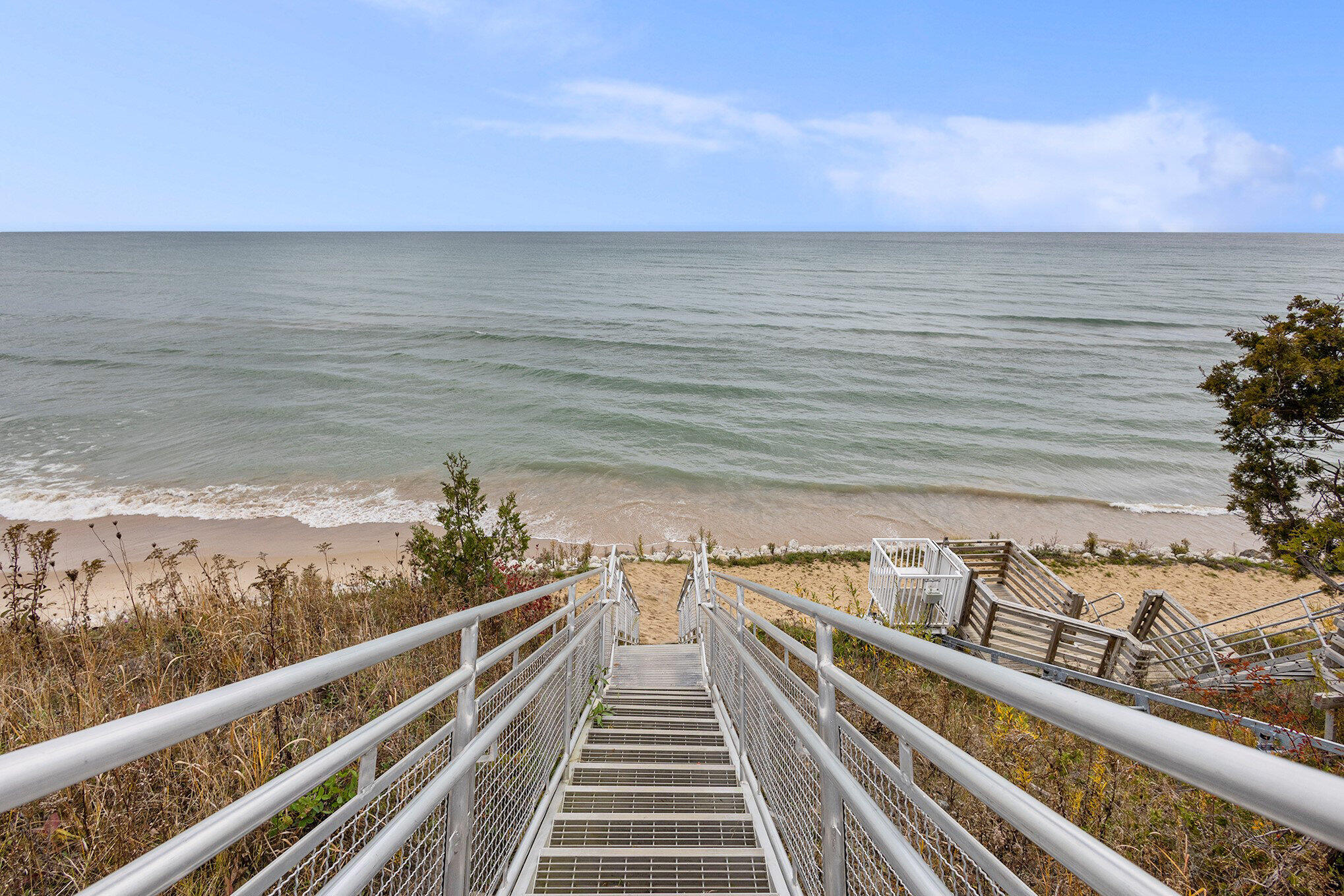 7258 Atlantic Avenue