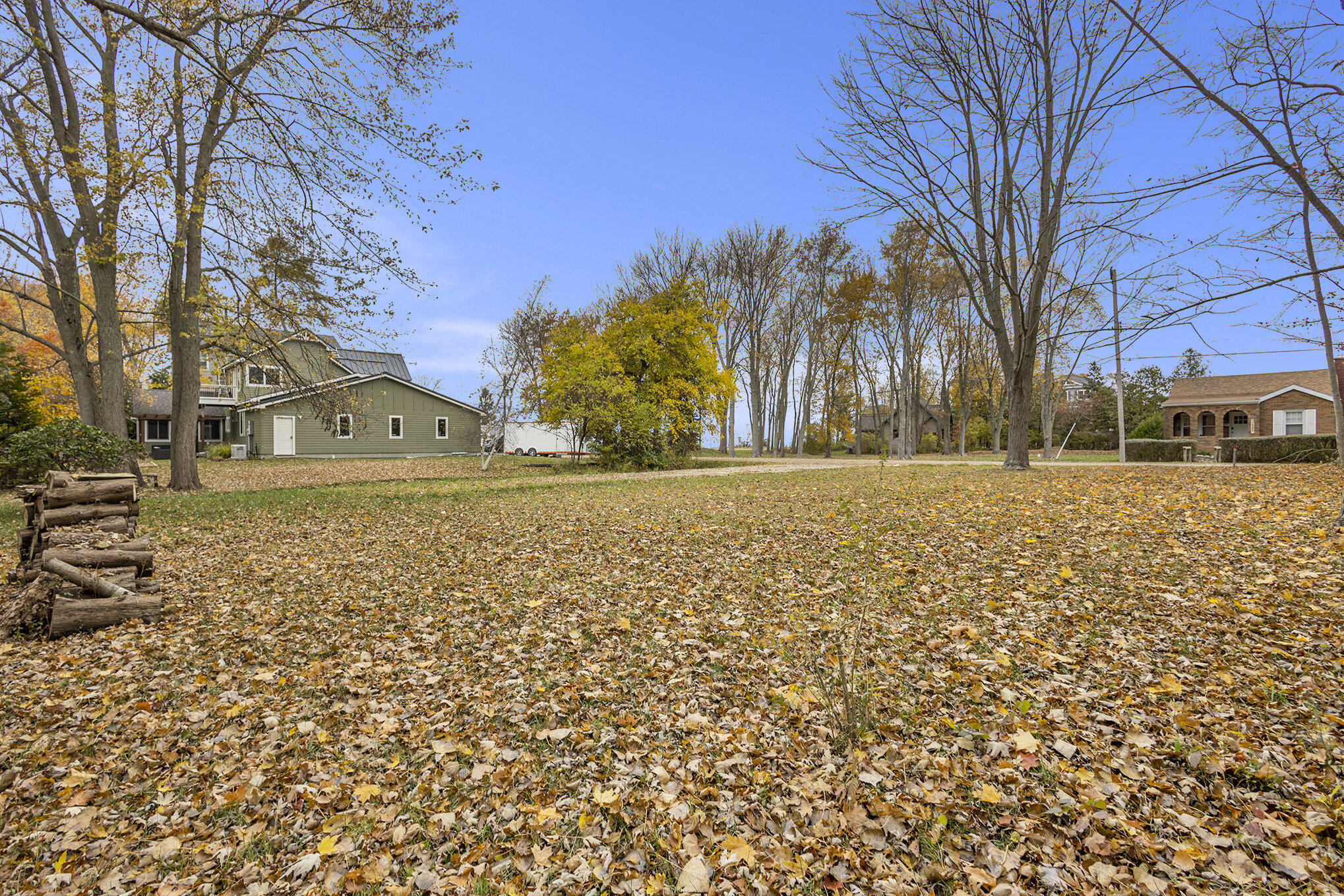 7258 Atlantic Avenue