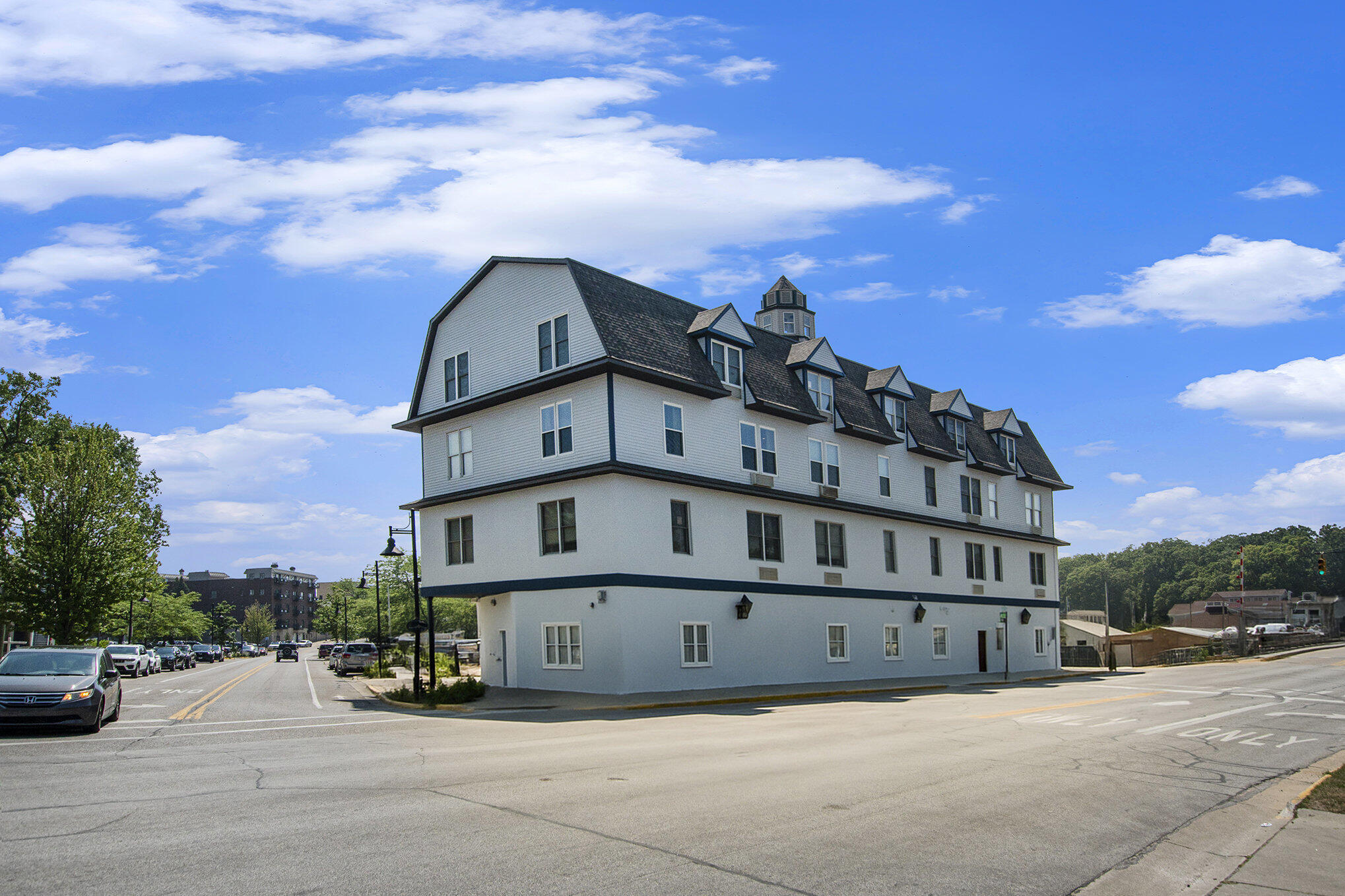 532 Dyckman Avenue Unit 6