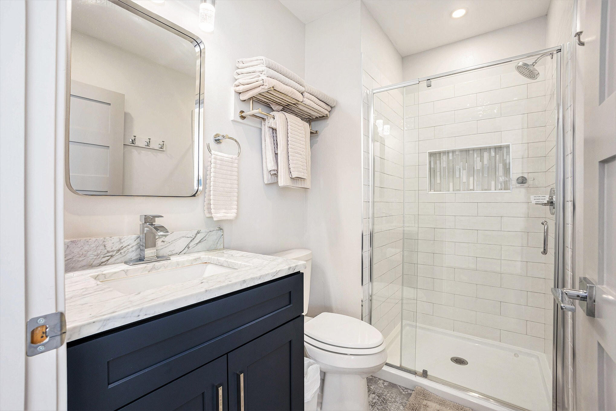 532 Dyckman Avenue Unit 6