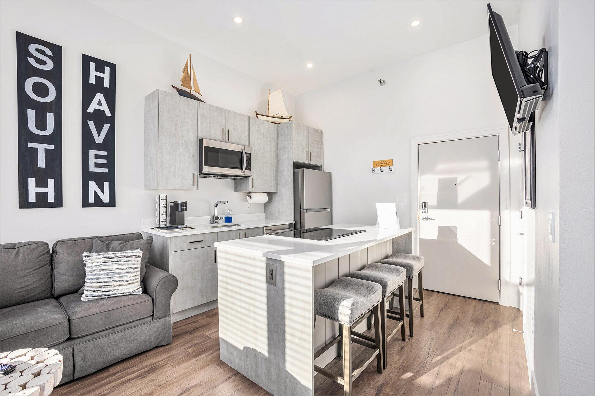 532 Dyckman Avenue Unit 6