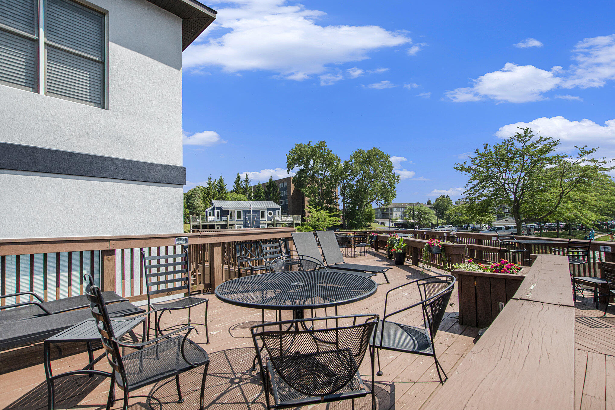 532 Dyckman Avenue Unit 6