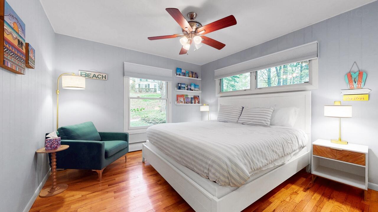 1066 Monroe Boulevard