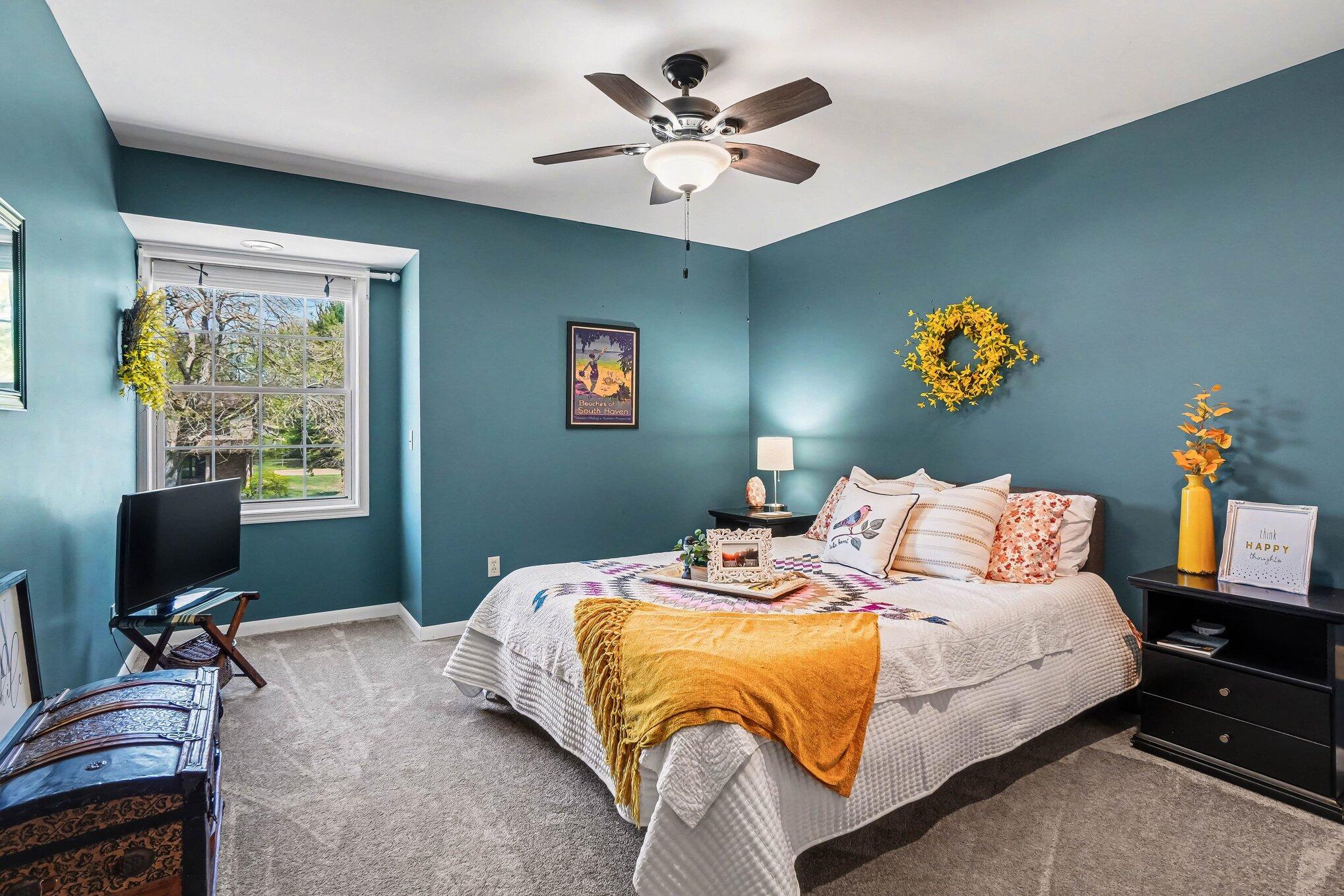 9466 Riverbend Drive
