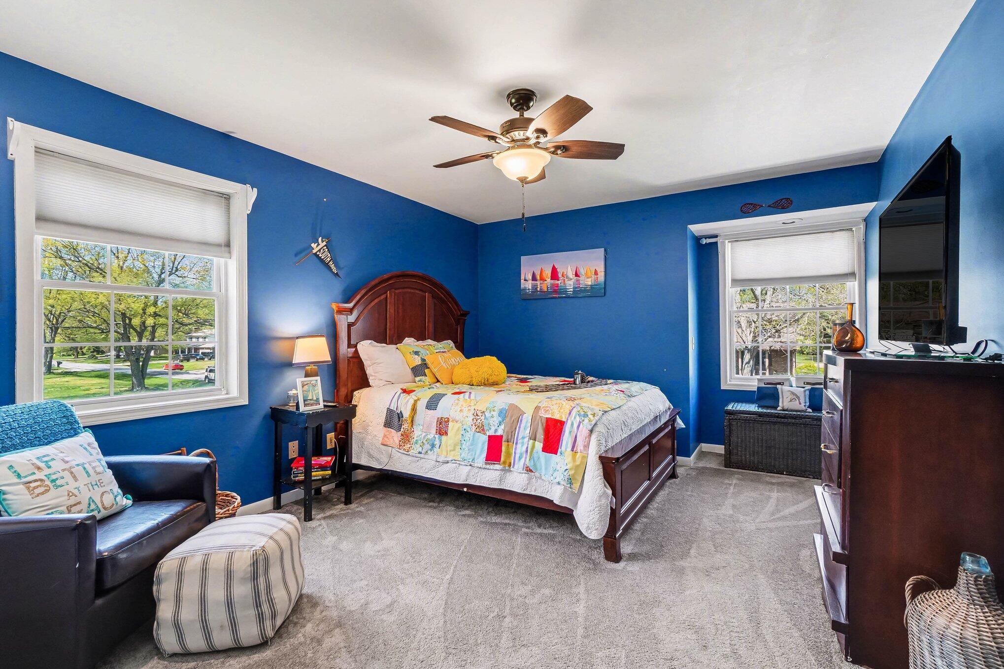 9466 Riverbend Drive