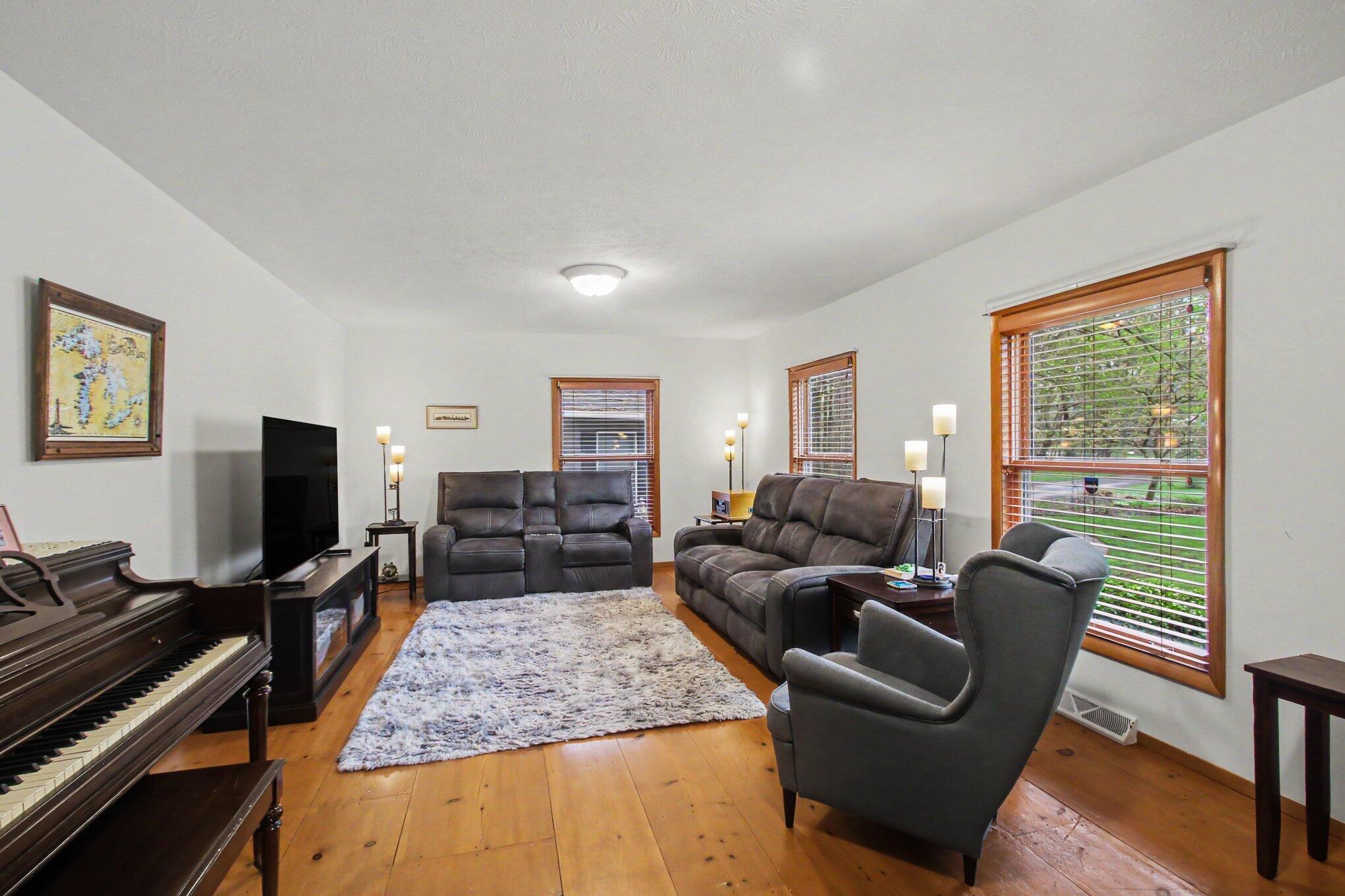 921 Black River Road