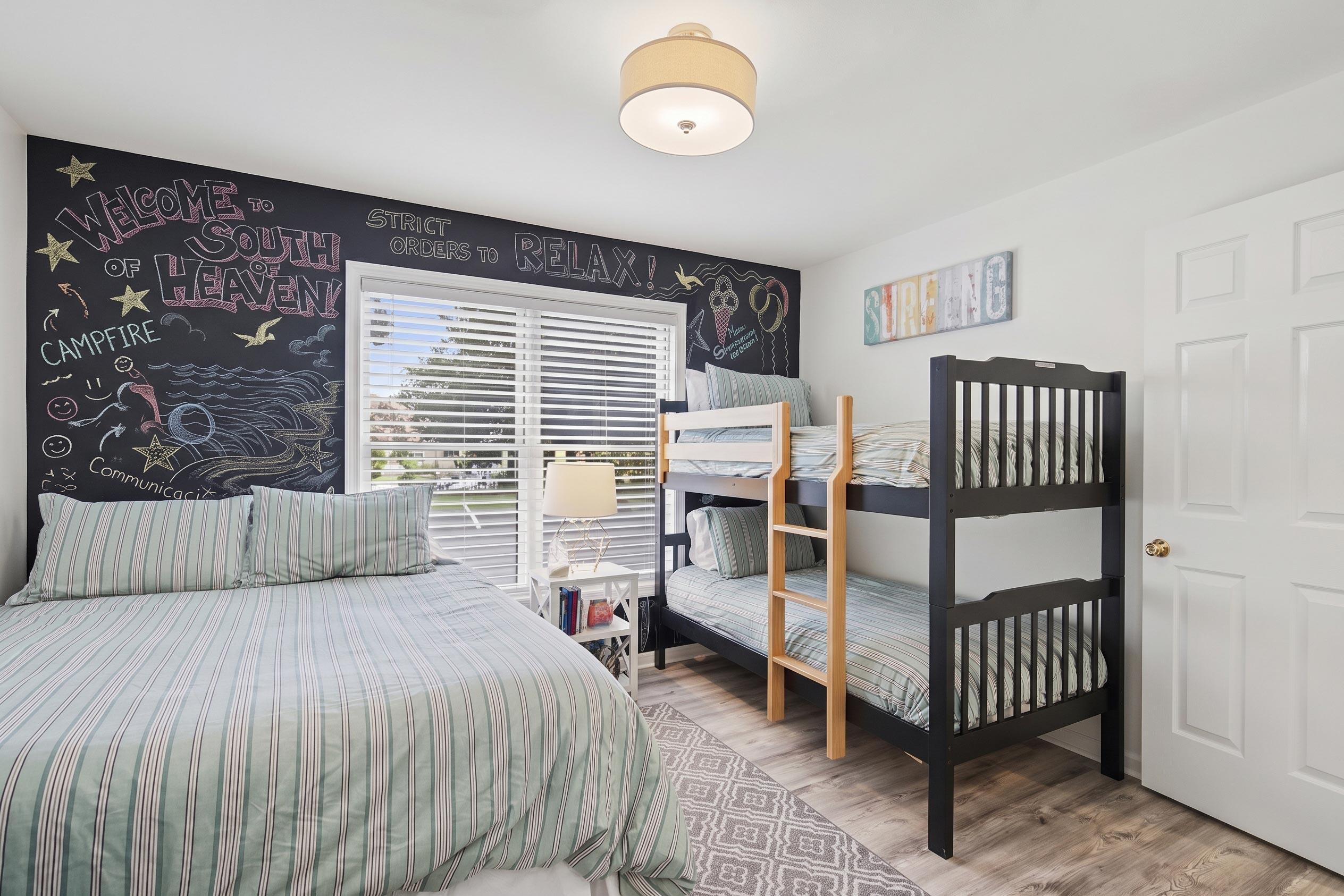 800 North Shore Drive 2
