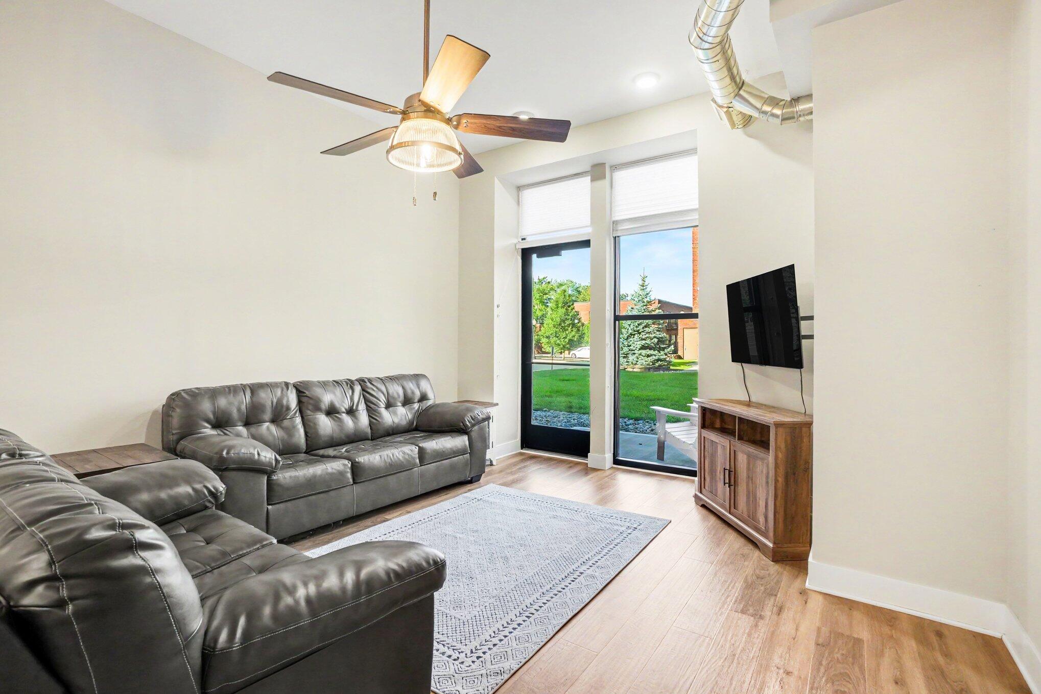 460 Broadway Street 103