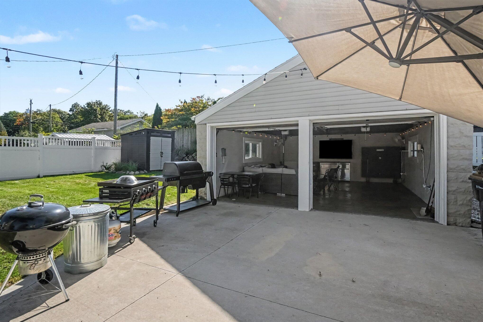 838 Conger Street
