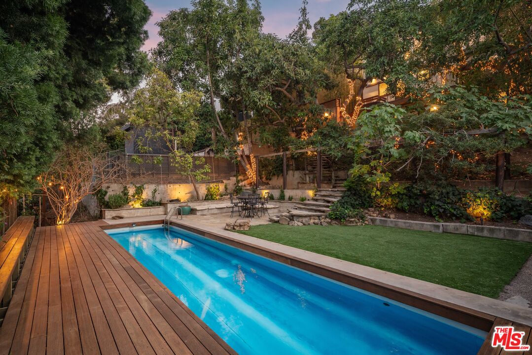 2444 Lyric Ave
