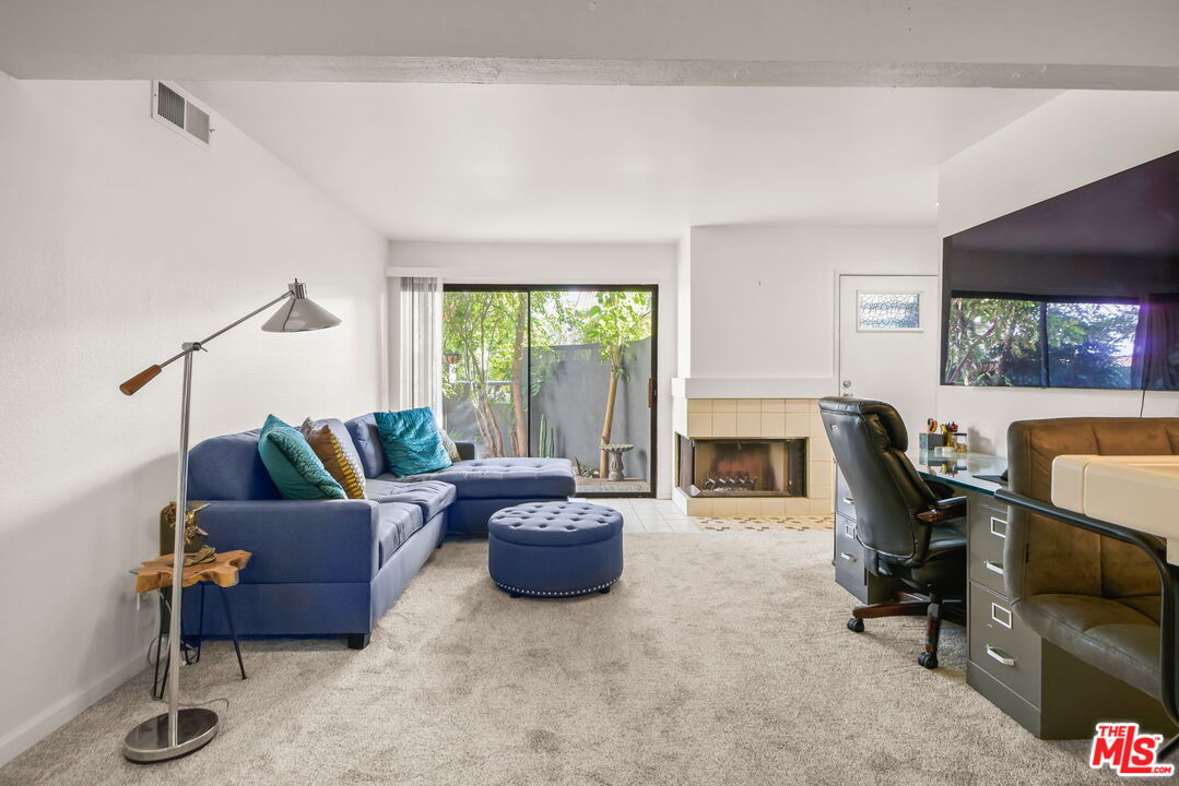 2506 Chandler Ave Unit: 255