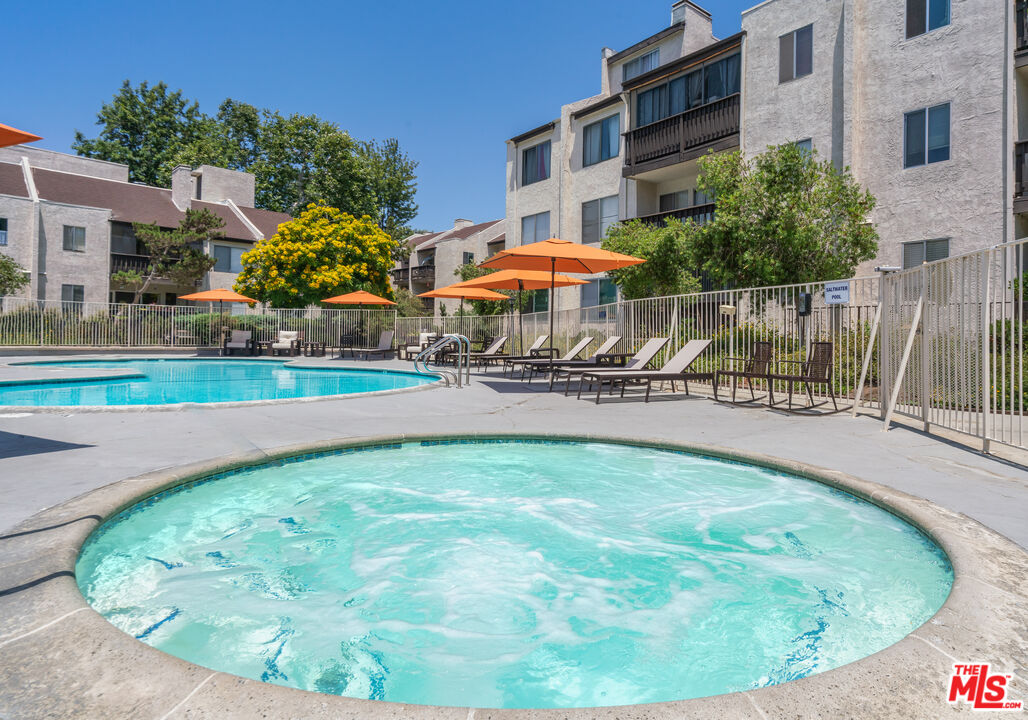 9107 Summertime Ln