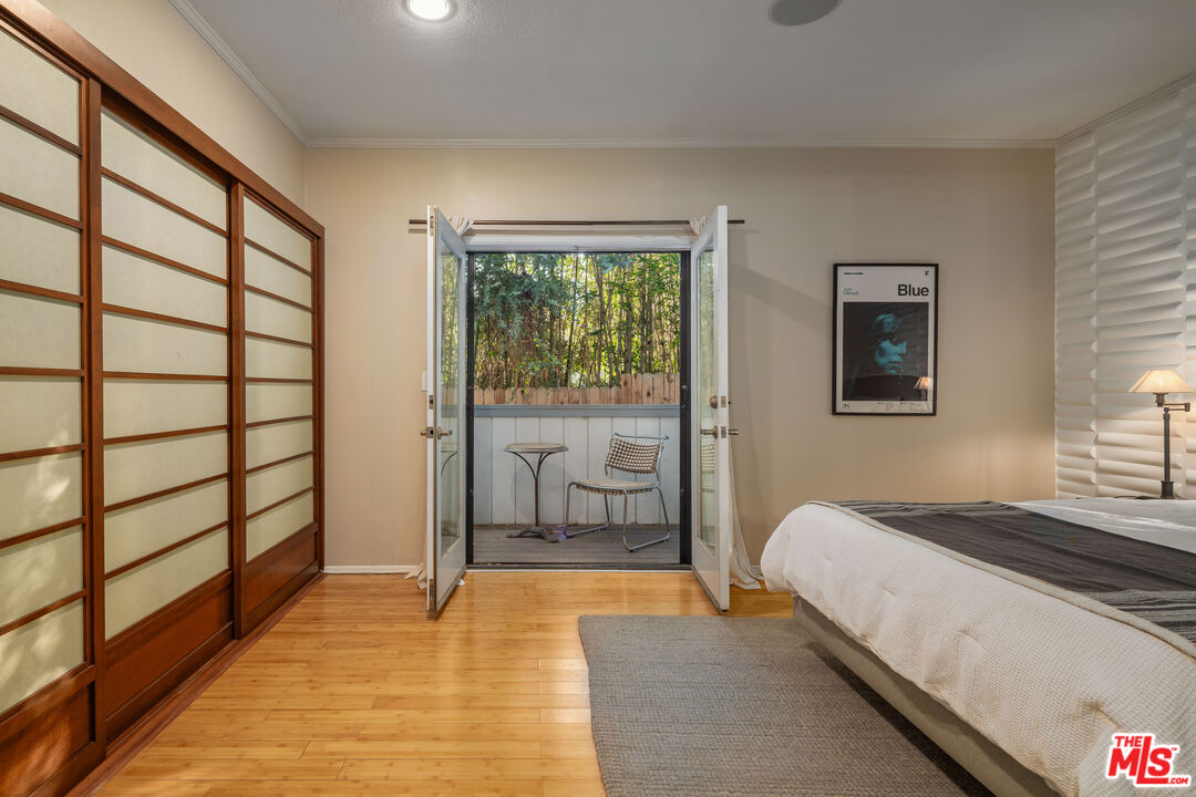 1133 N Clark St Unit: 103