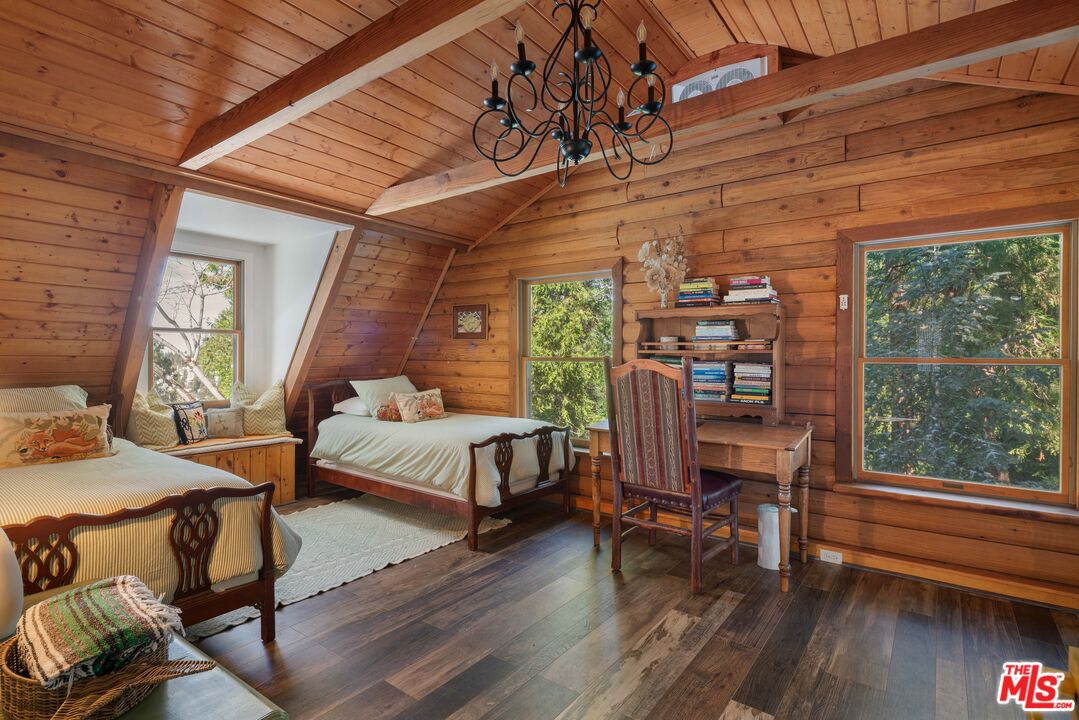 24015 Altdorf Dr
