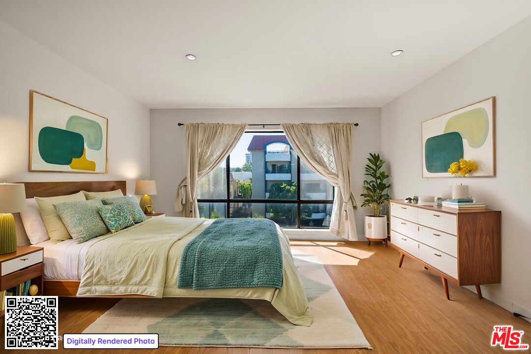 1210 N Kings Rd Unit: 203