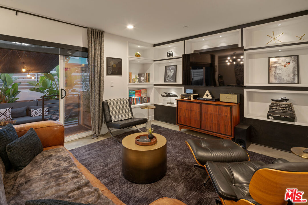 1400 N Vista St Unit: Unit 1