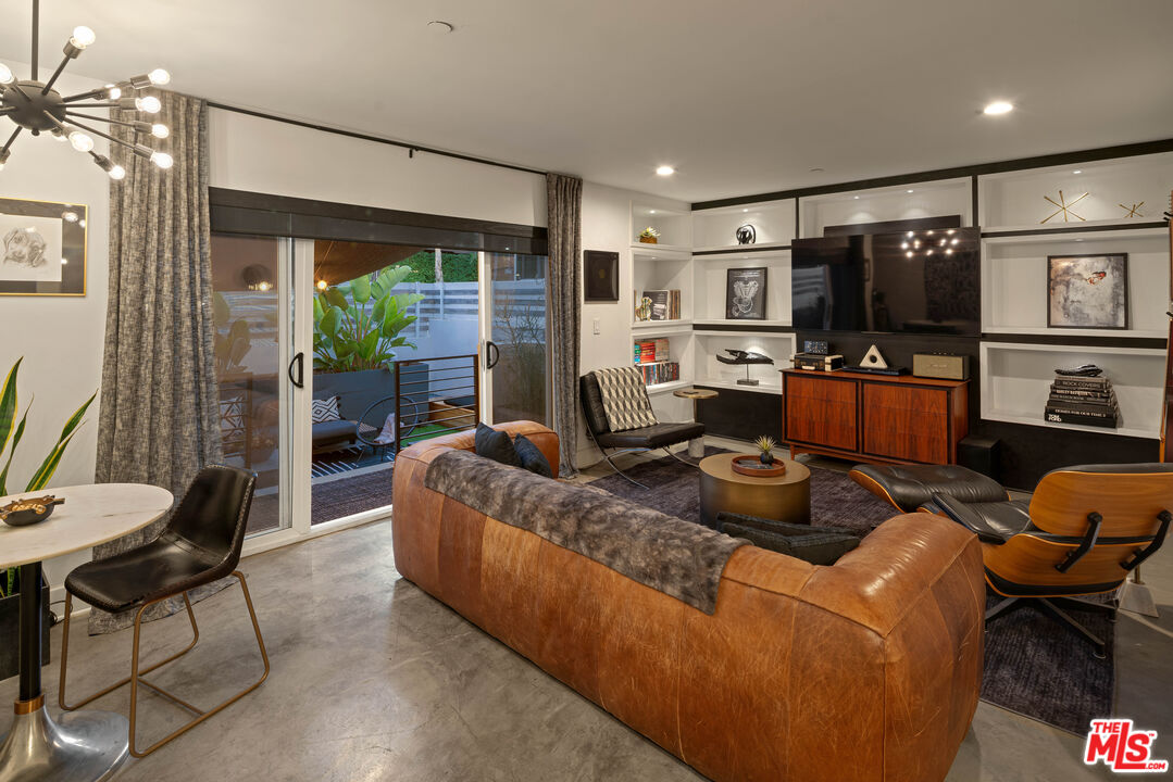 1400 N Vista St Unit: Unit 1