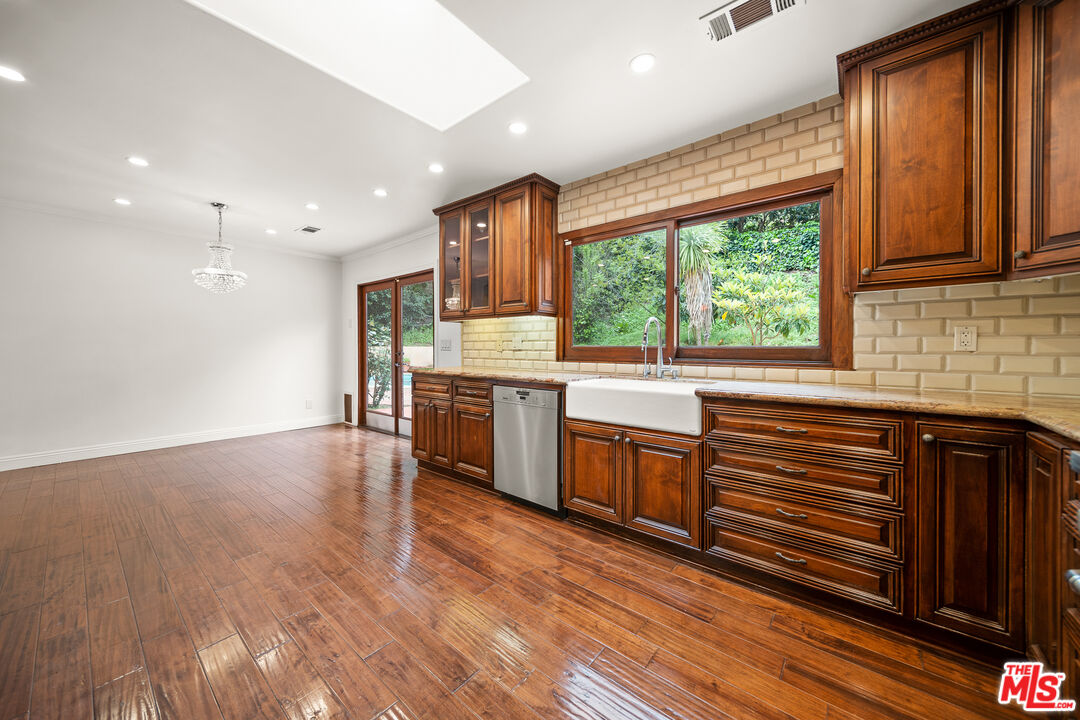 3370 Camino De La Cumbre
