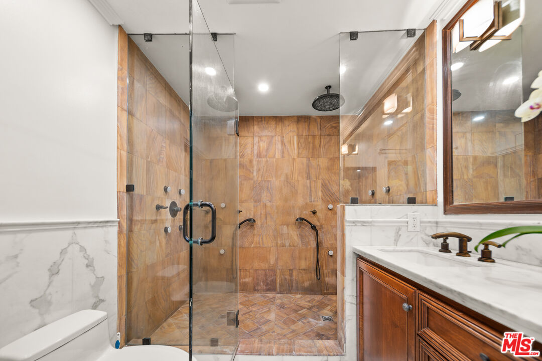 3370 Camino De La Cumbre