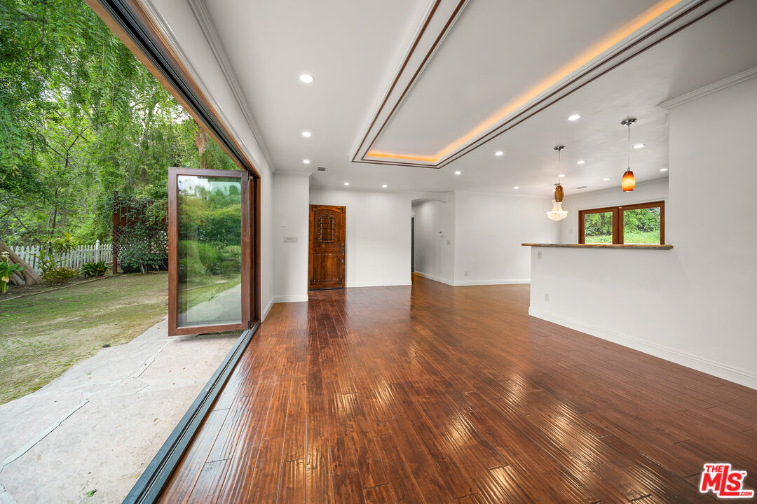 3370 Camino De La Cumbre