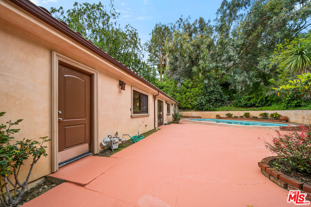 3370 Camino De La Cumbre