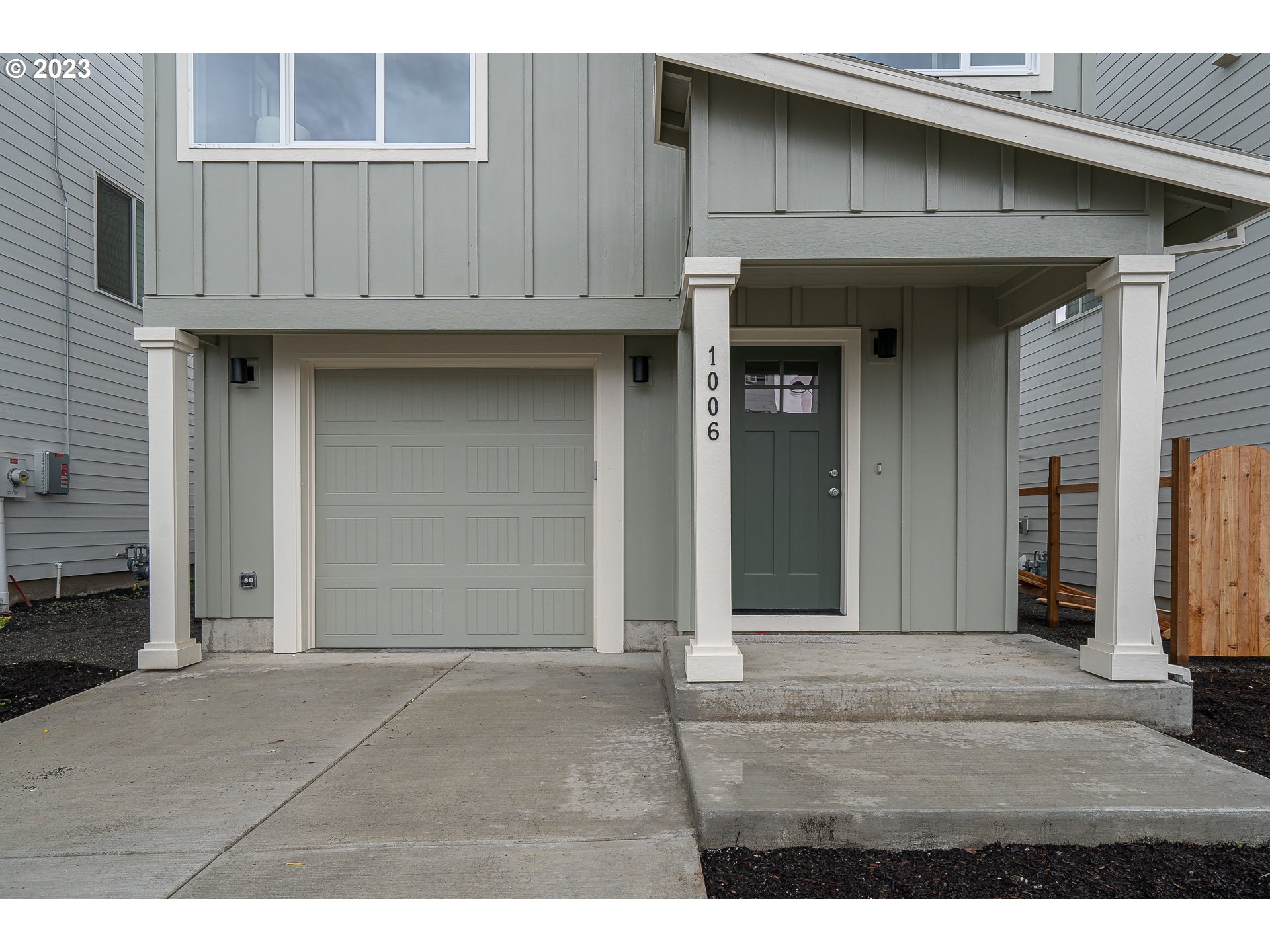1006 GINGER ROOT CT