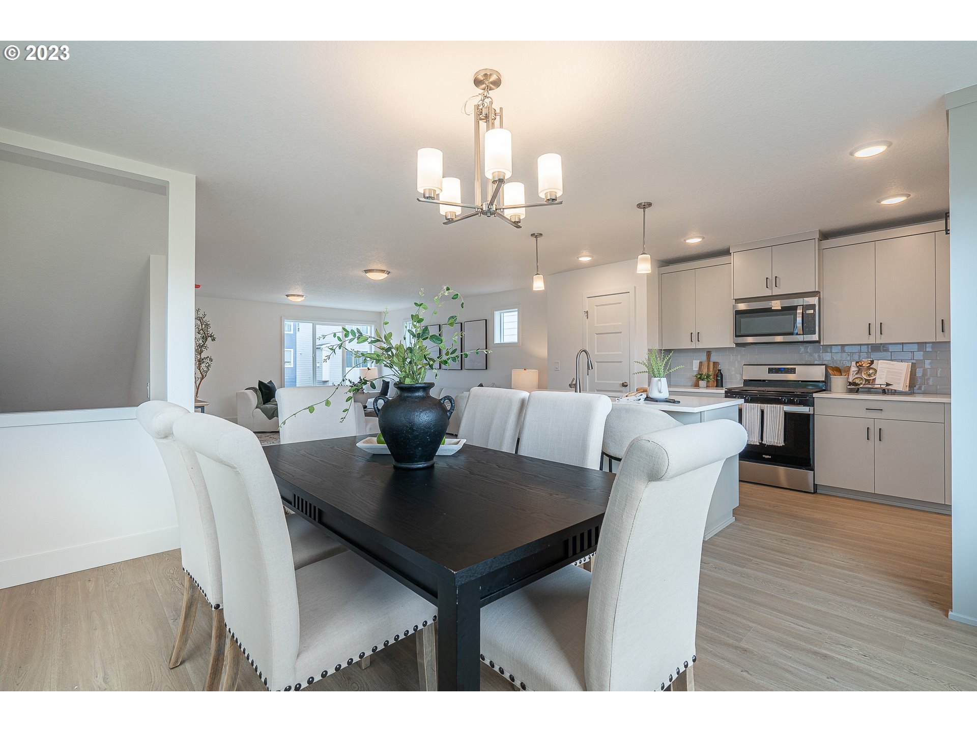 1006 GINGER ROOT CT