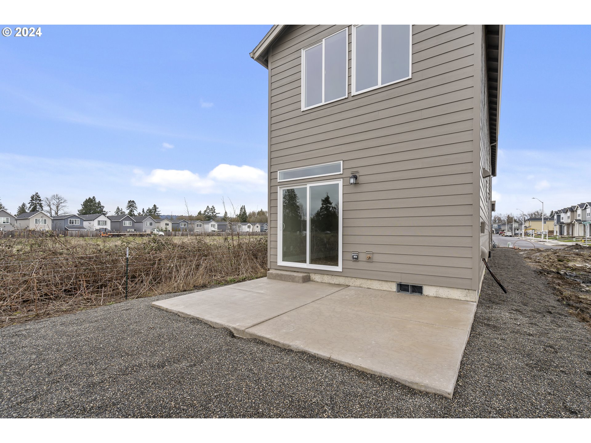 1751 S MURPHY DR