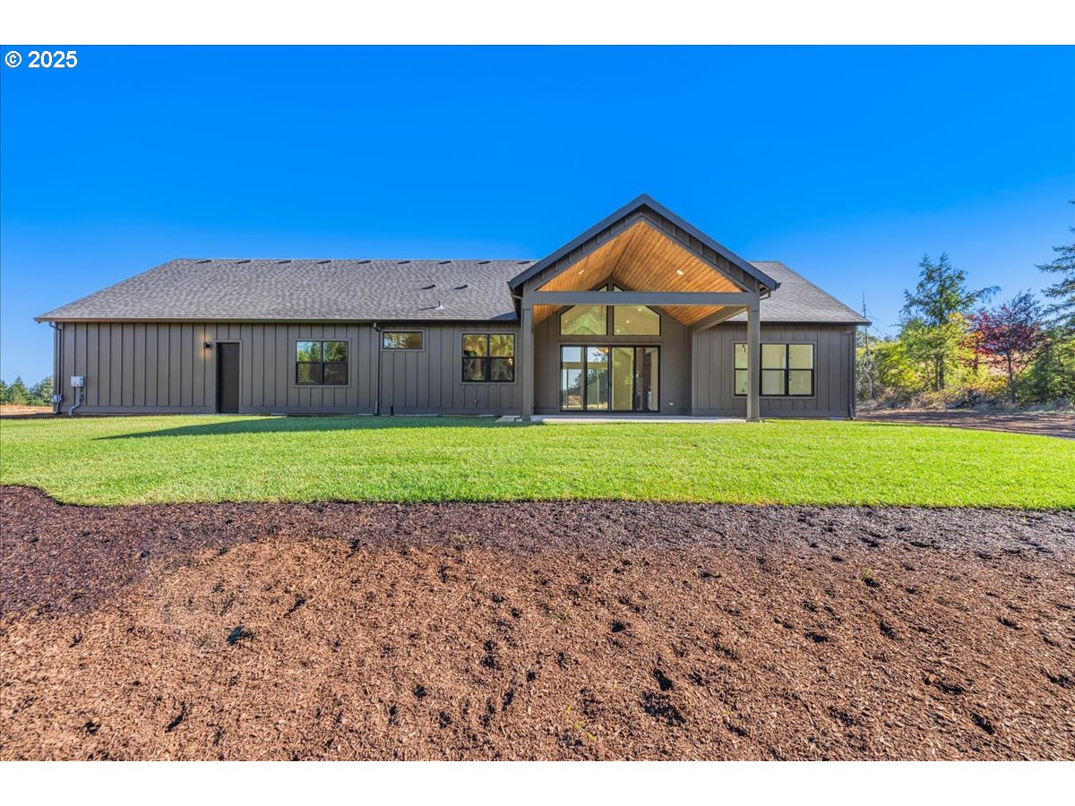 7168 SE EOLA HILLS RD