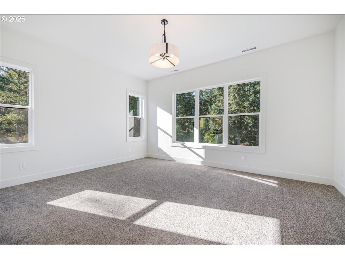 7168 SE EOLA HILLS RD