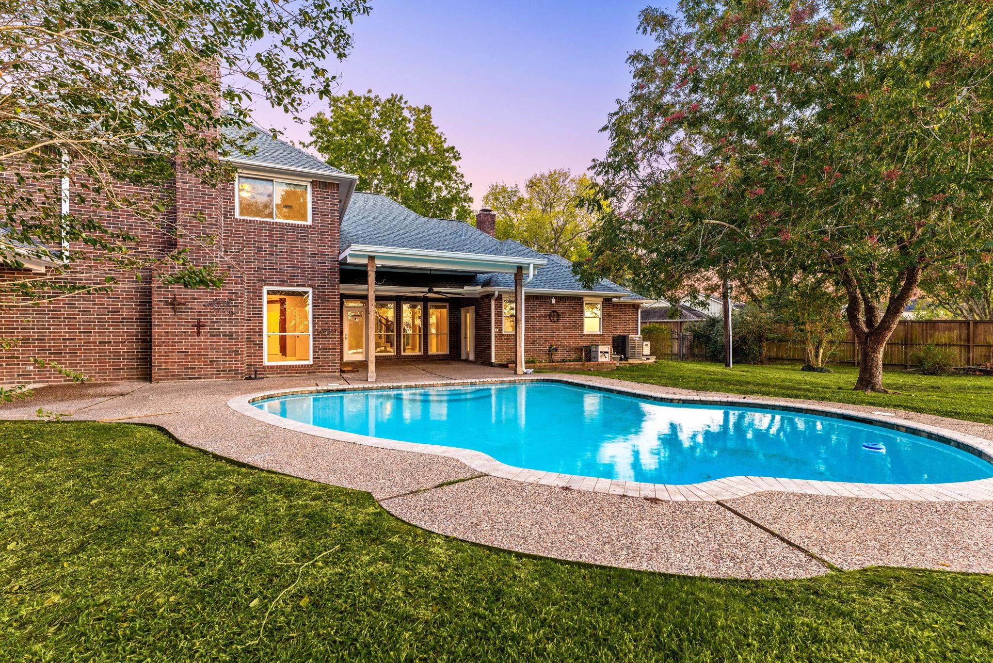 6448 Magnolia Street