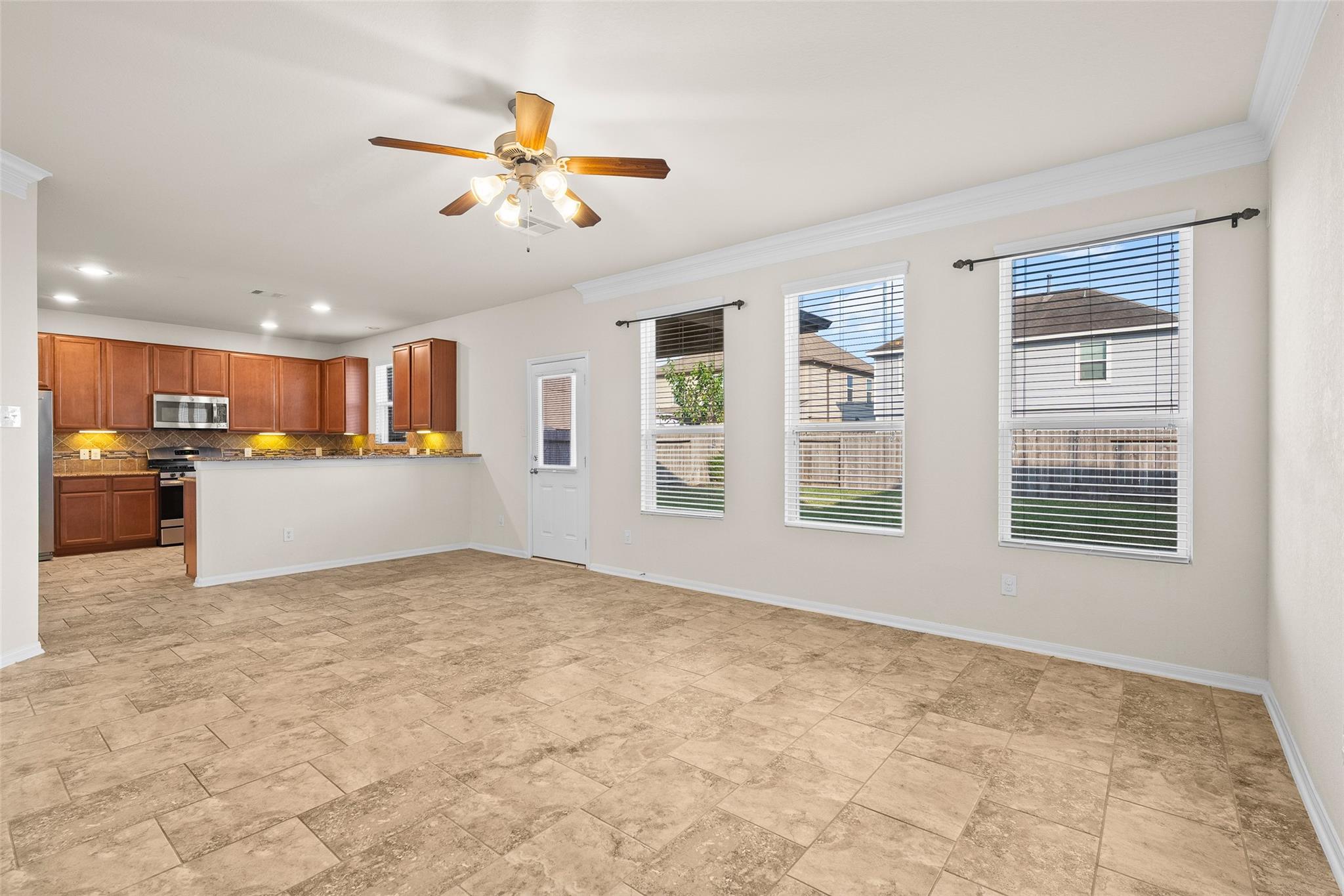 3326 Coopers Ridge Way