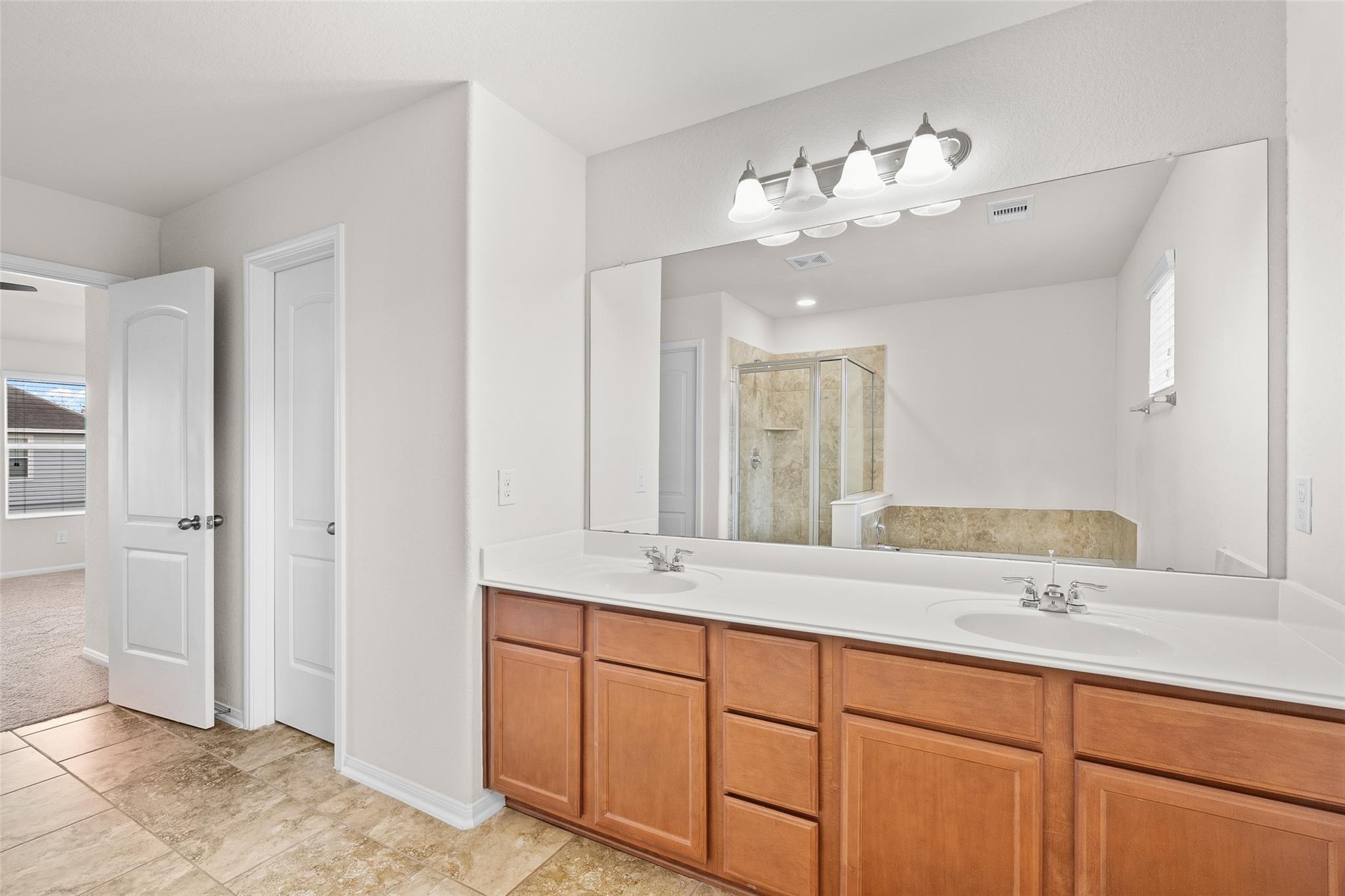 3326 Coopers Ridge Way