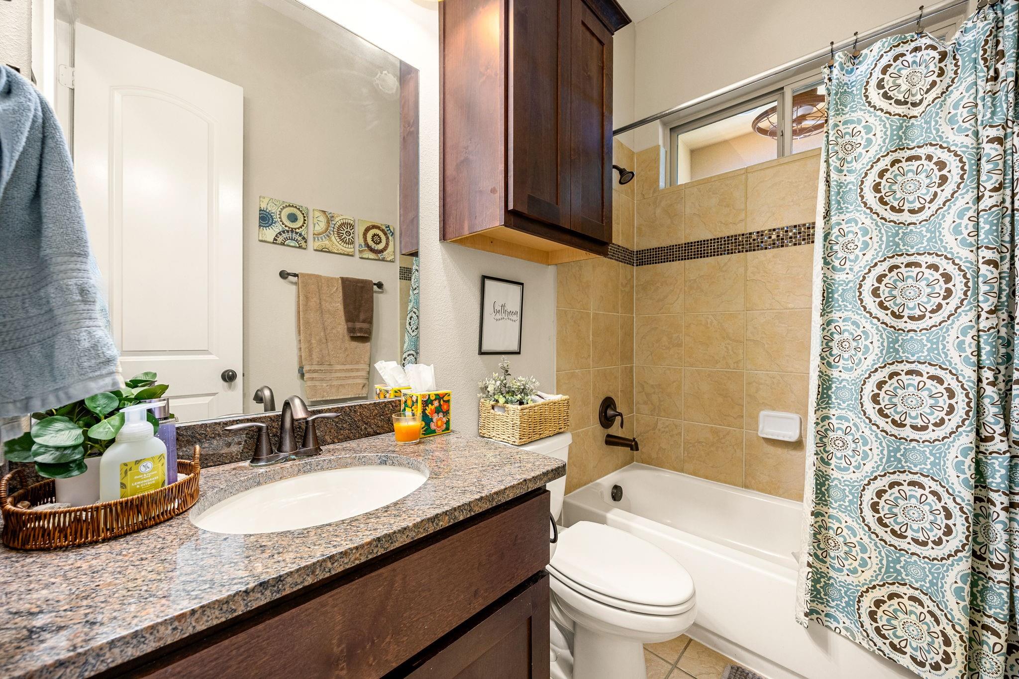 5102 Hawthorne Bend Drive