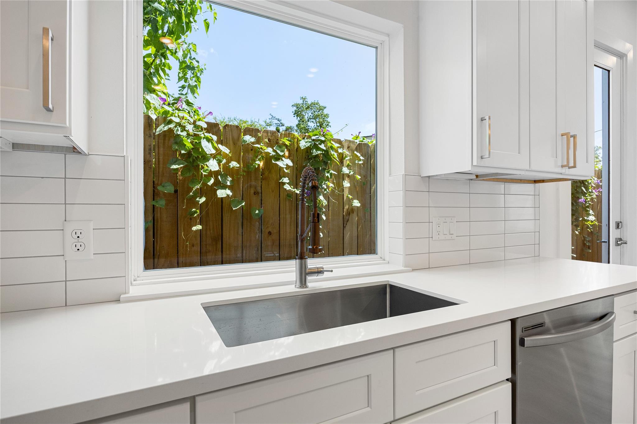 243 Rebecca Street Unit: E