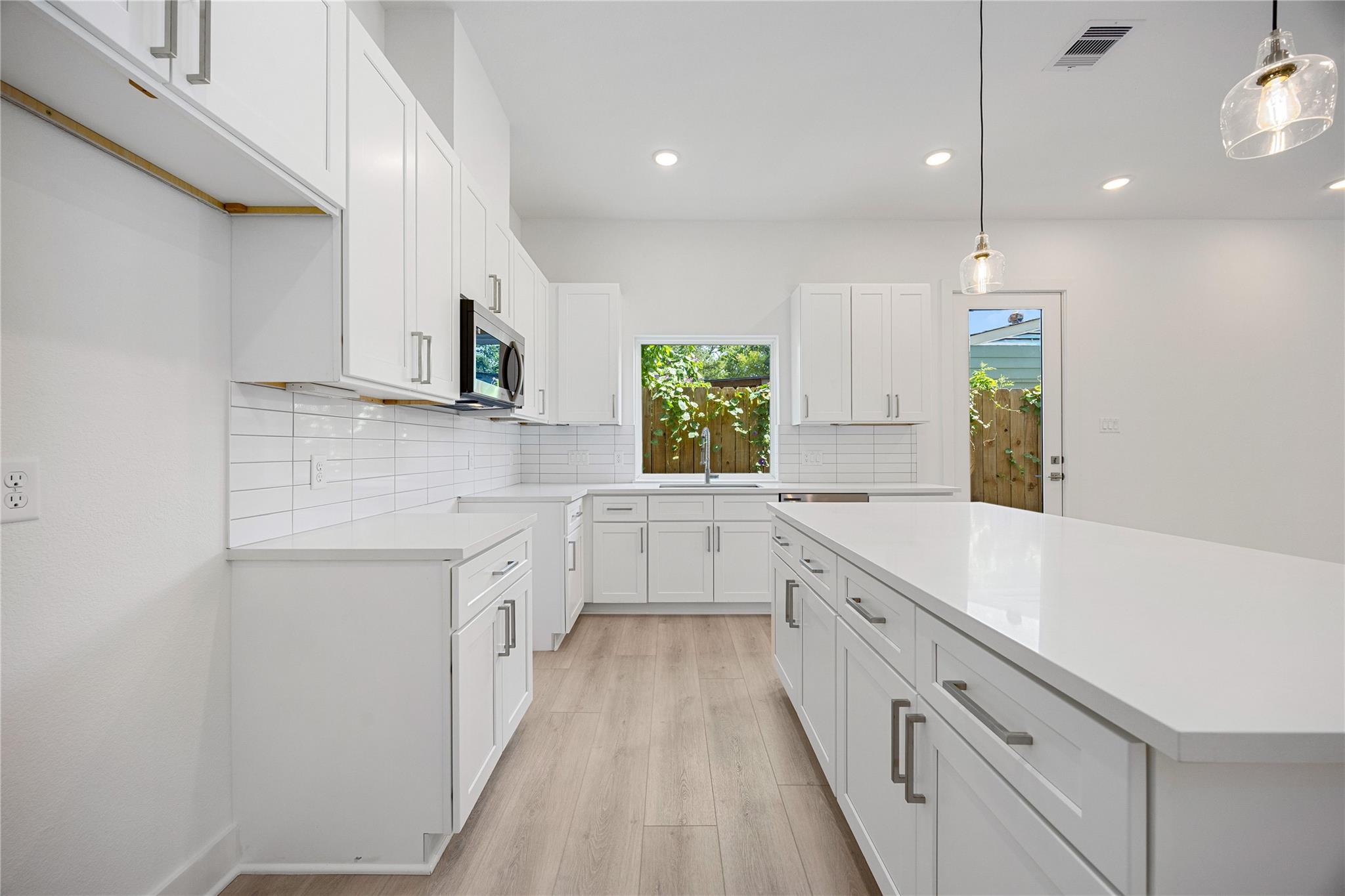 243 Rebecca Street Unit: E