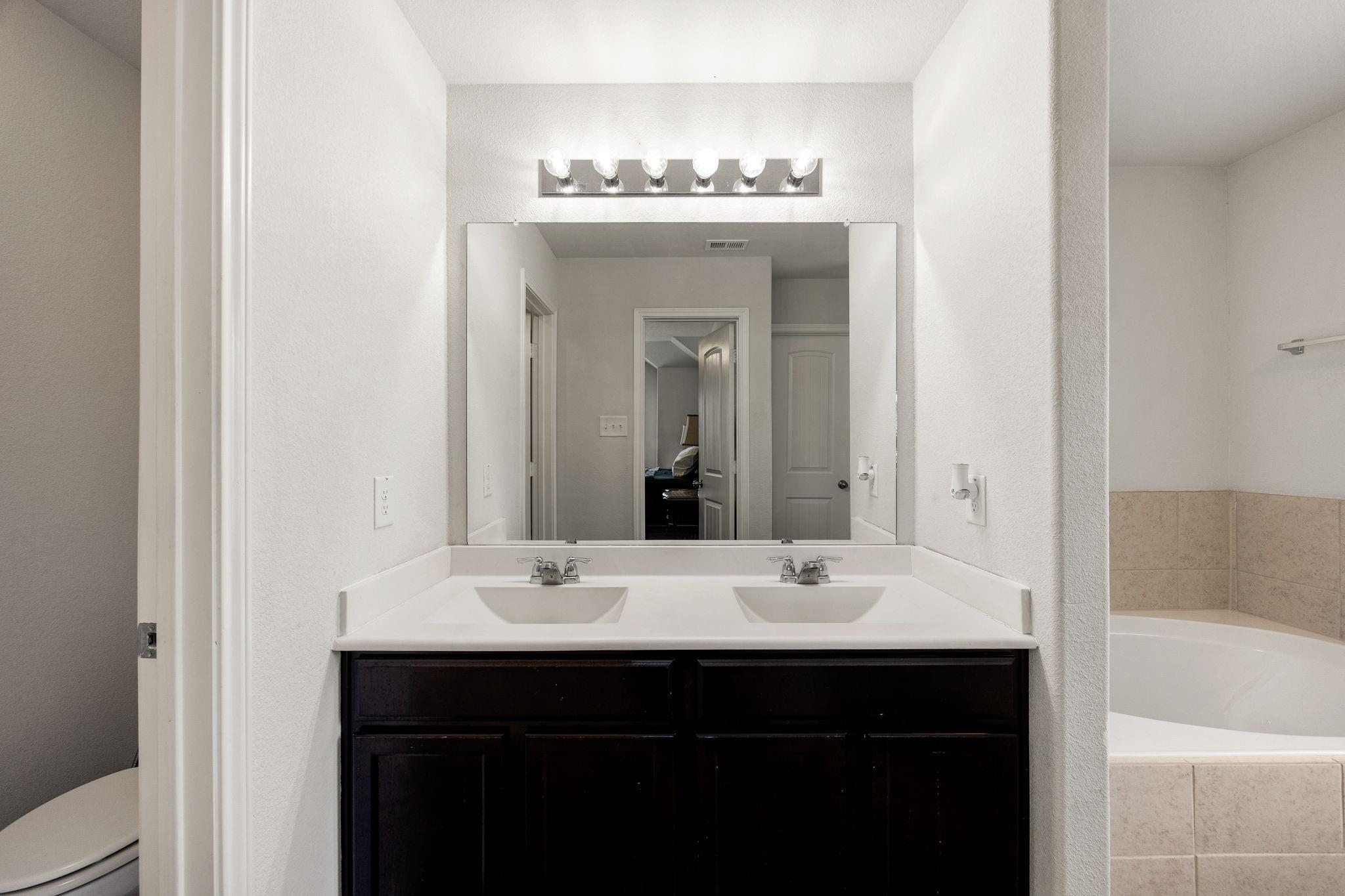 5838 Adelaide River Drive