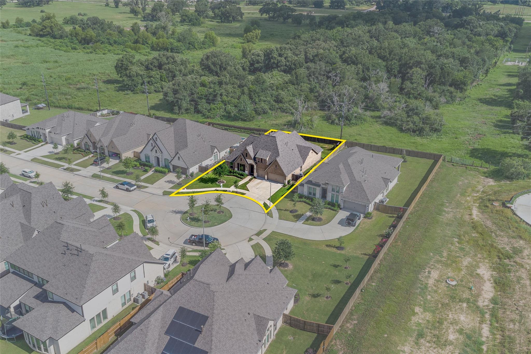 5439 Farm Hill Way