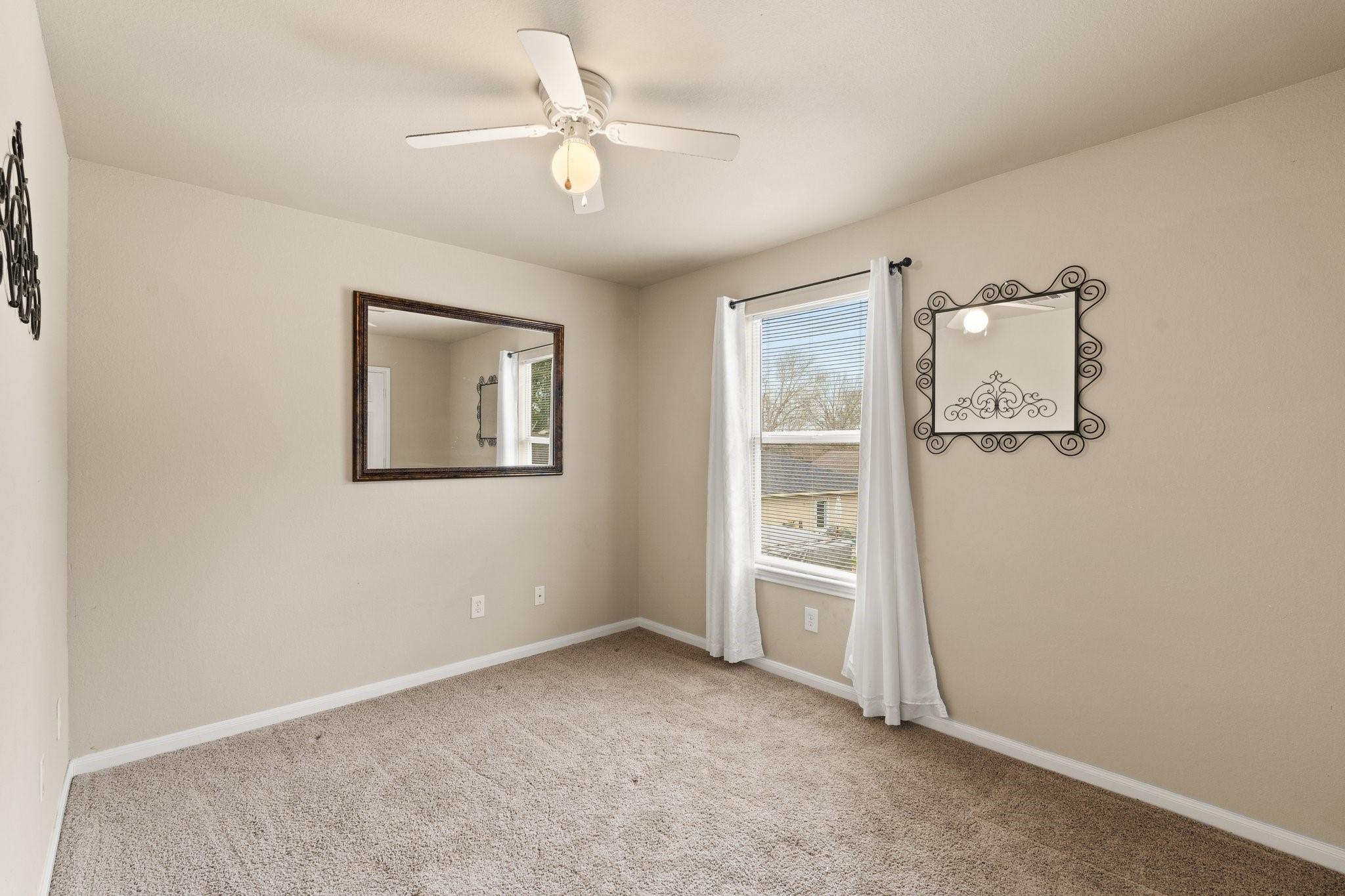 1622 Dove Run