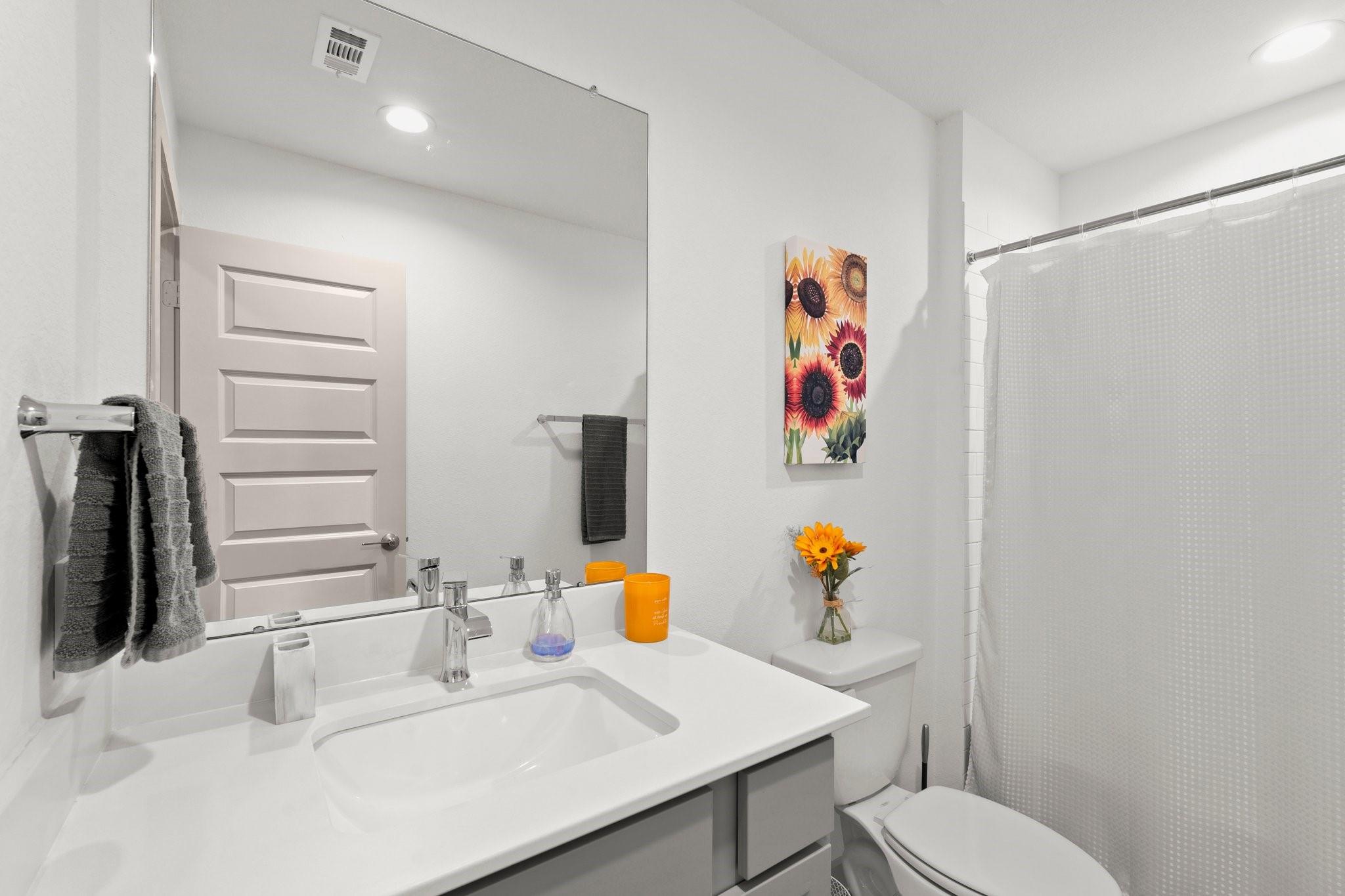 6919 Fleetwood Crescent Way