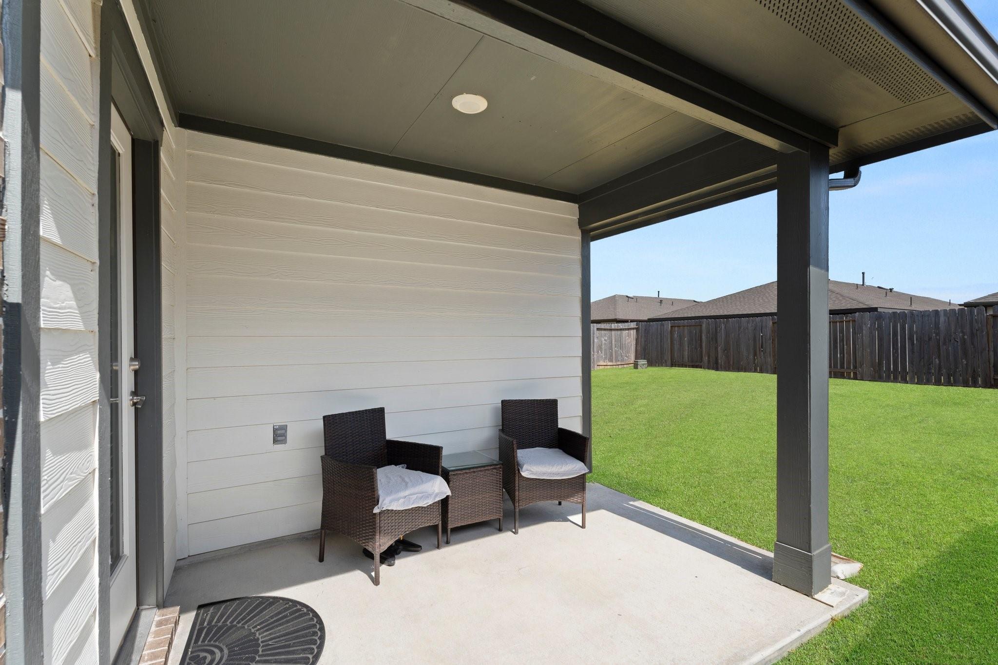 6919 Fleetwood Crescent Way