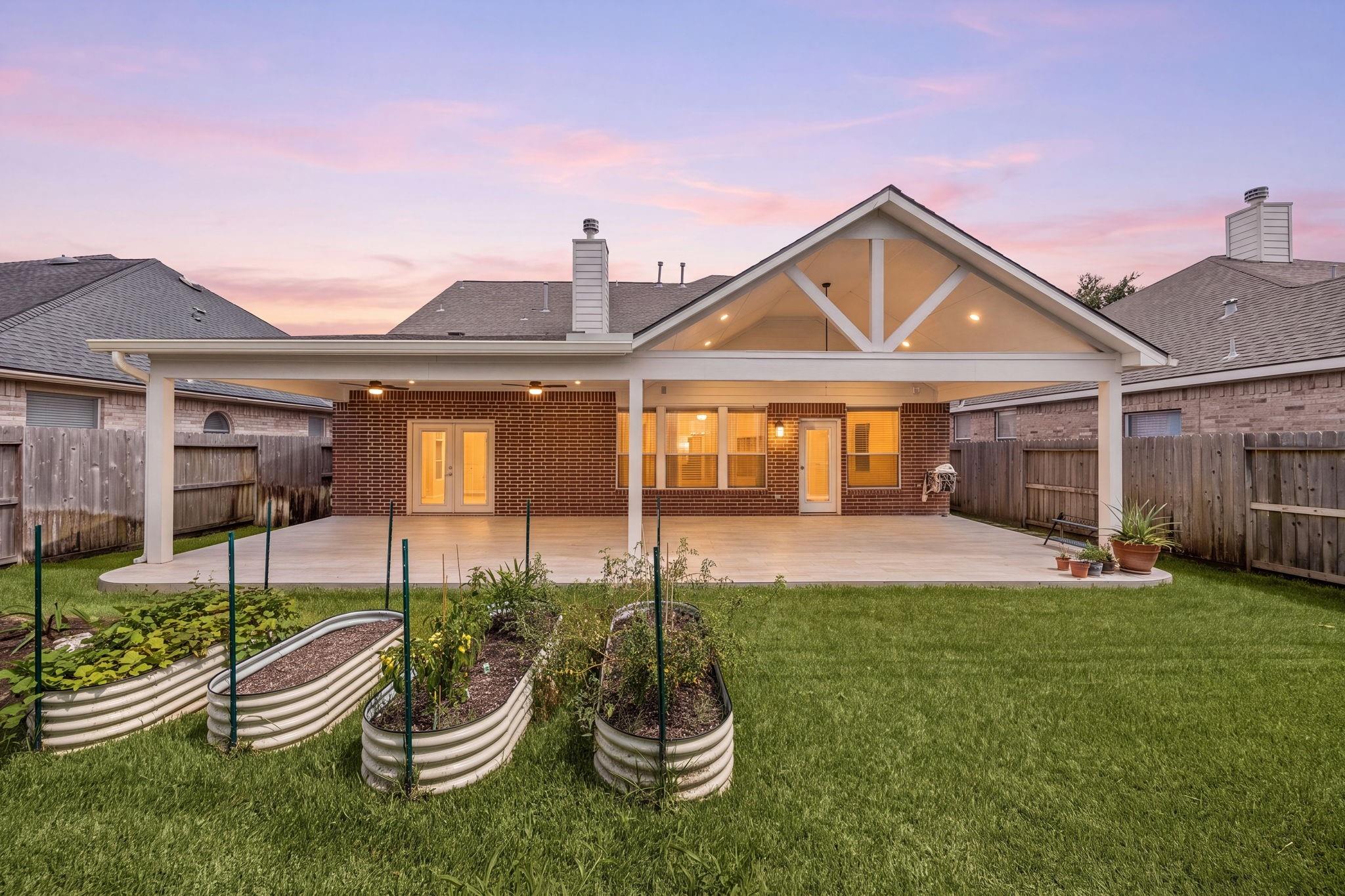 4526 Countrypines Drive
