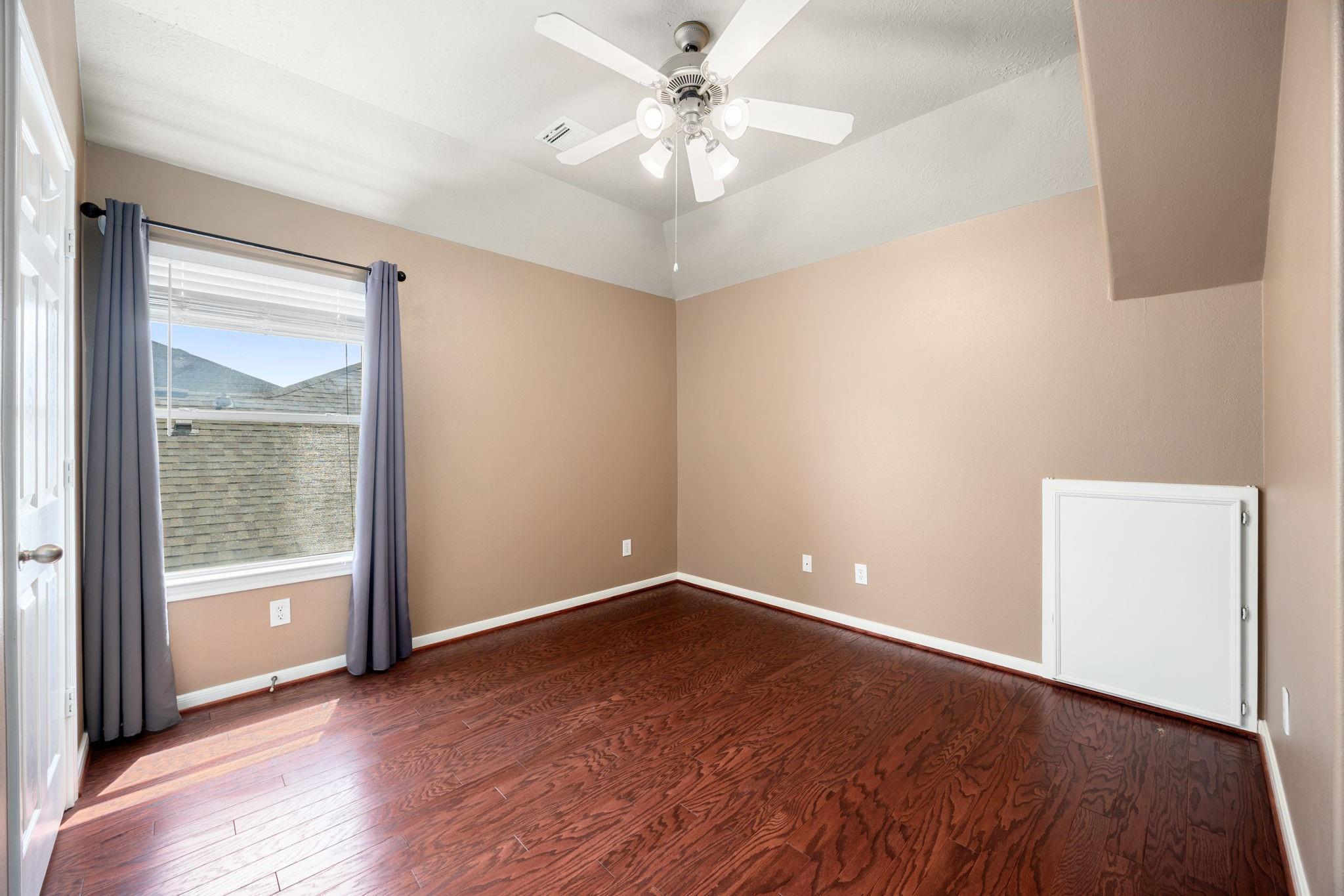 4526 Countrypines Drive