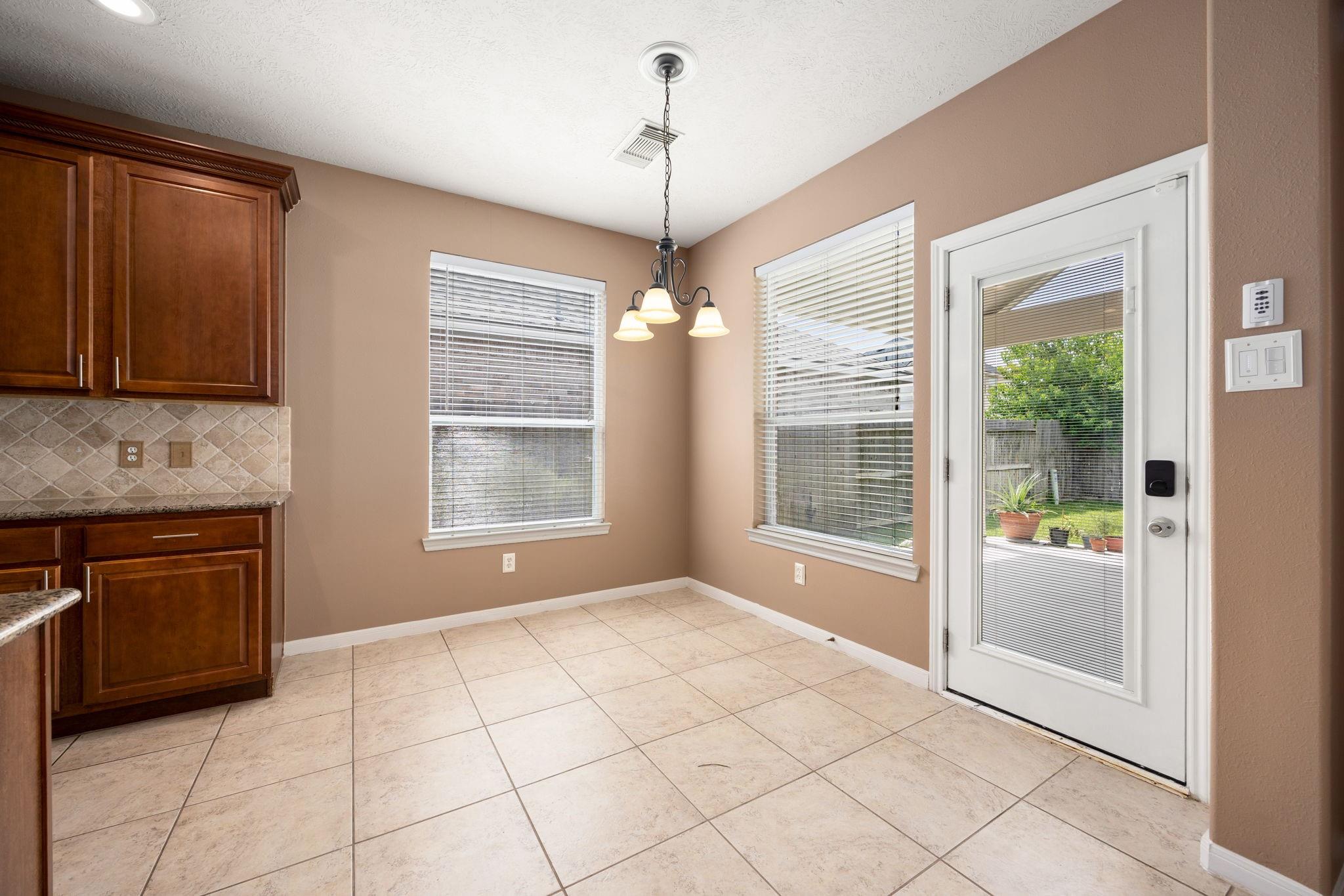 4526 Countrypines Drive