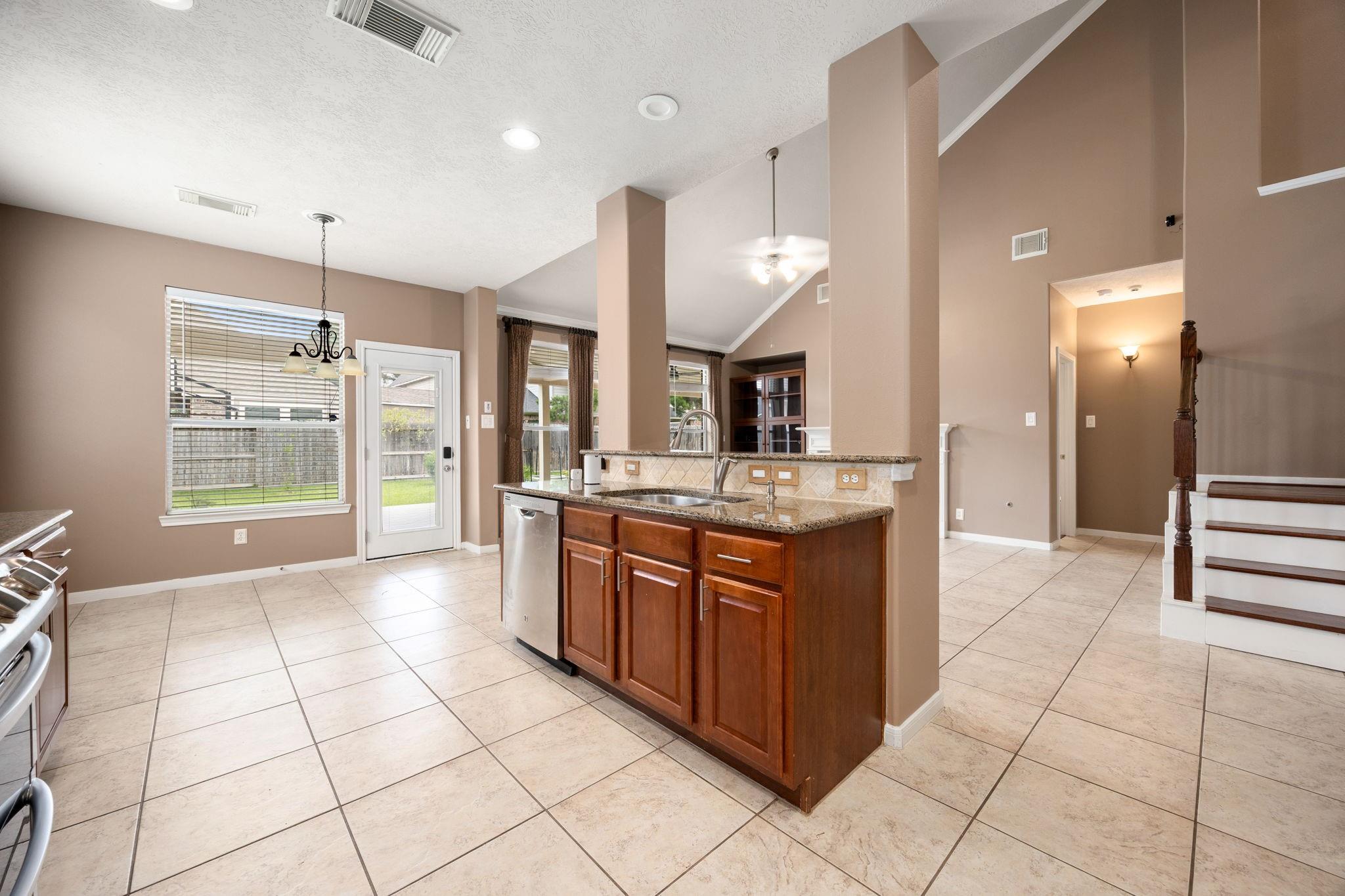 4526 Countrypines Drive