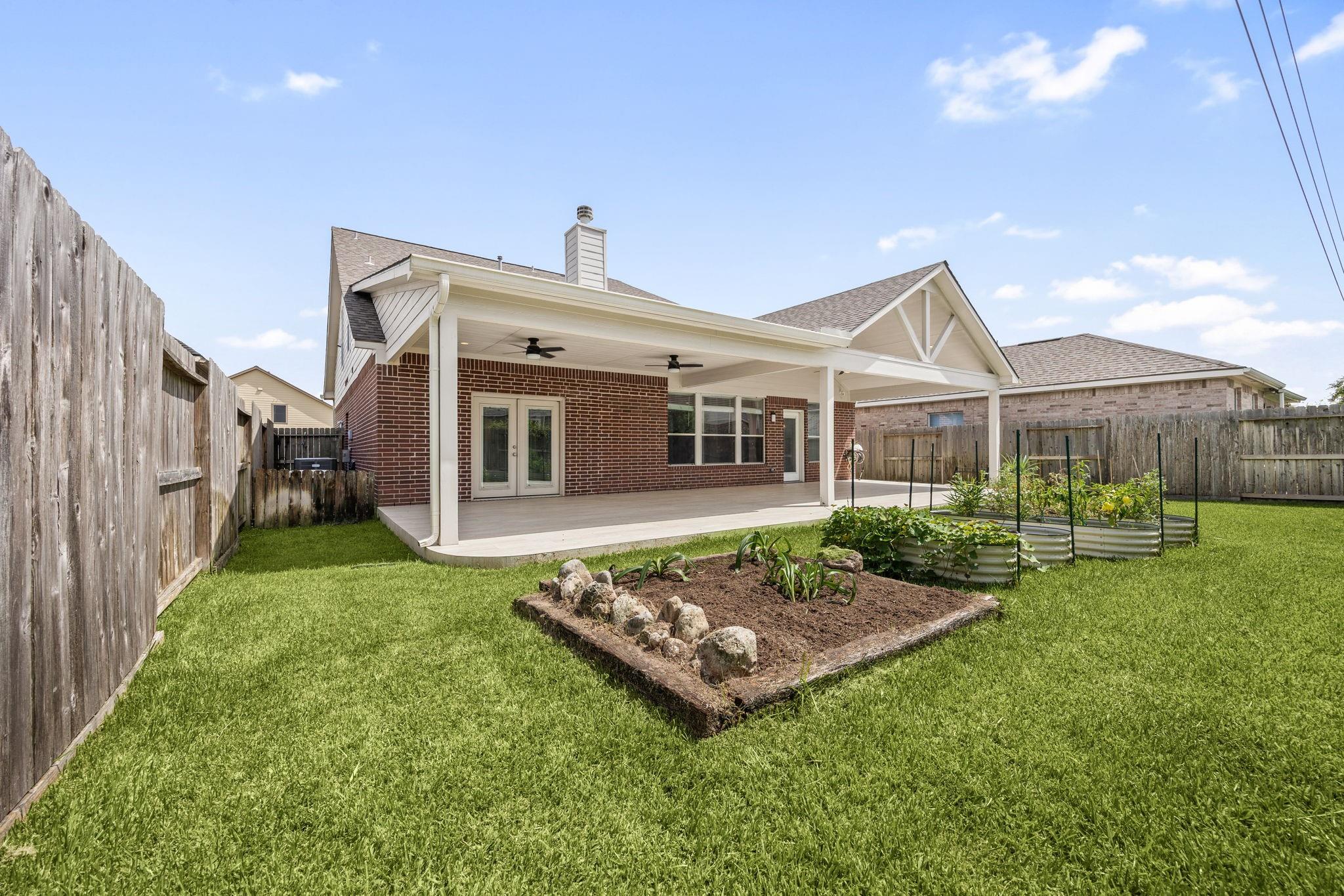 4526 Countrypines Drive